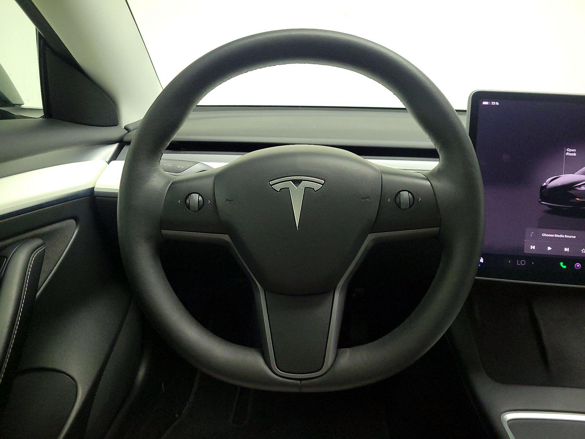 Thumbnail: 2022 Tesla Model 3 - 10