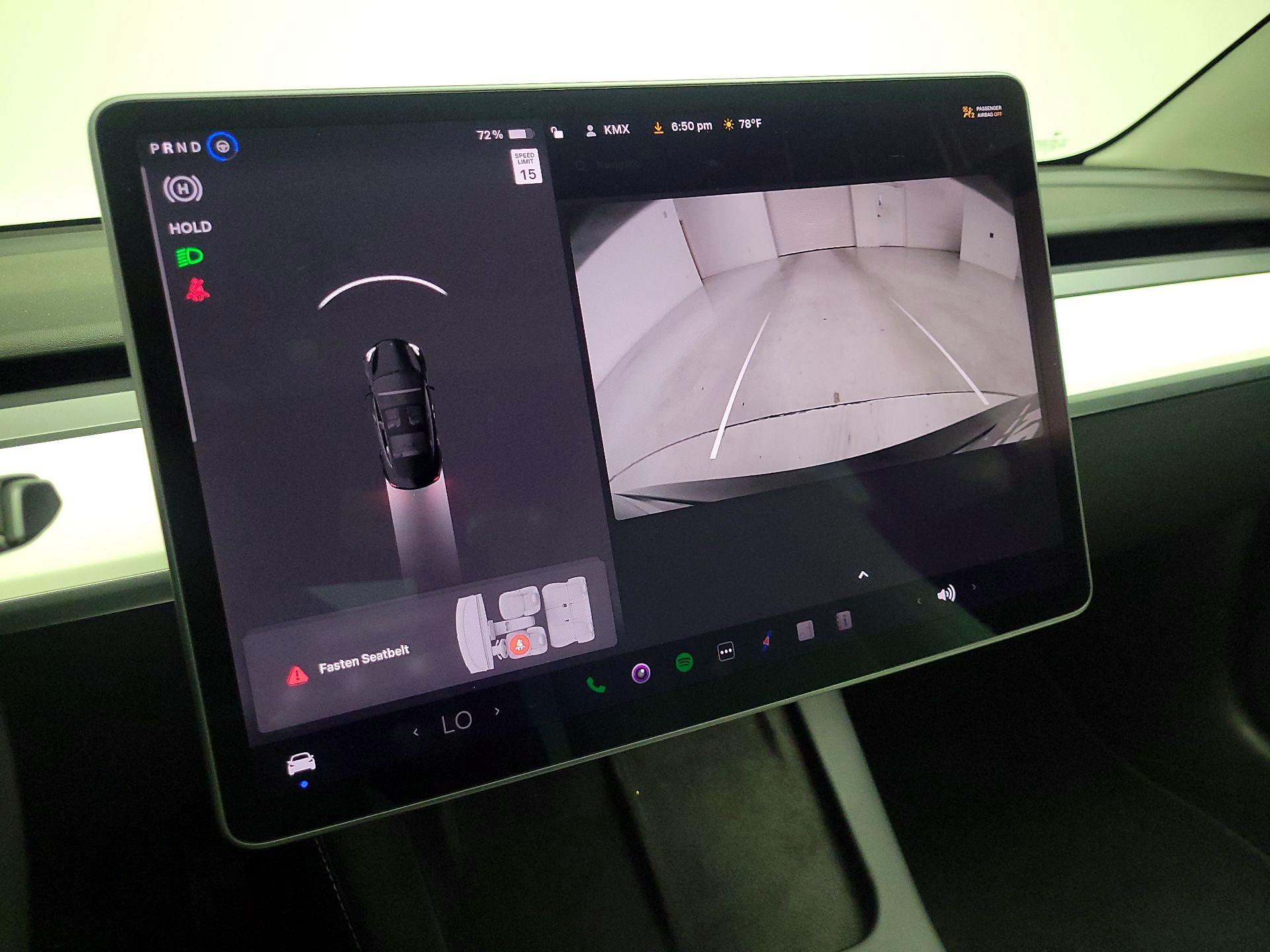 Thumbnail: 2022 Tesla Model 3 - 14