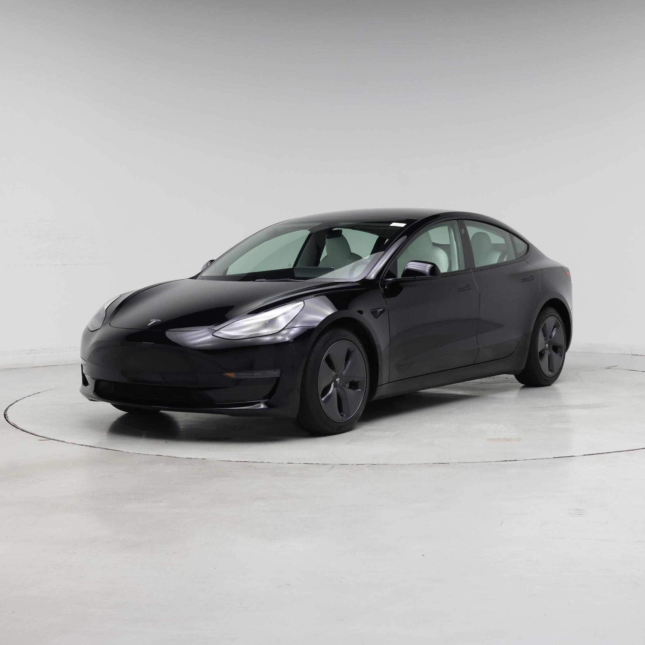 Thumbnail: 2022 Tesla Model 3 - 4