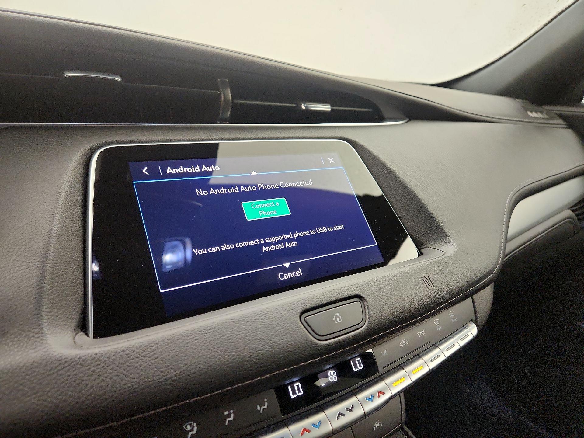 Thumbnail: 2021 Cadillac XT4 - 13