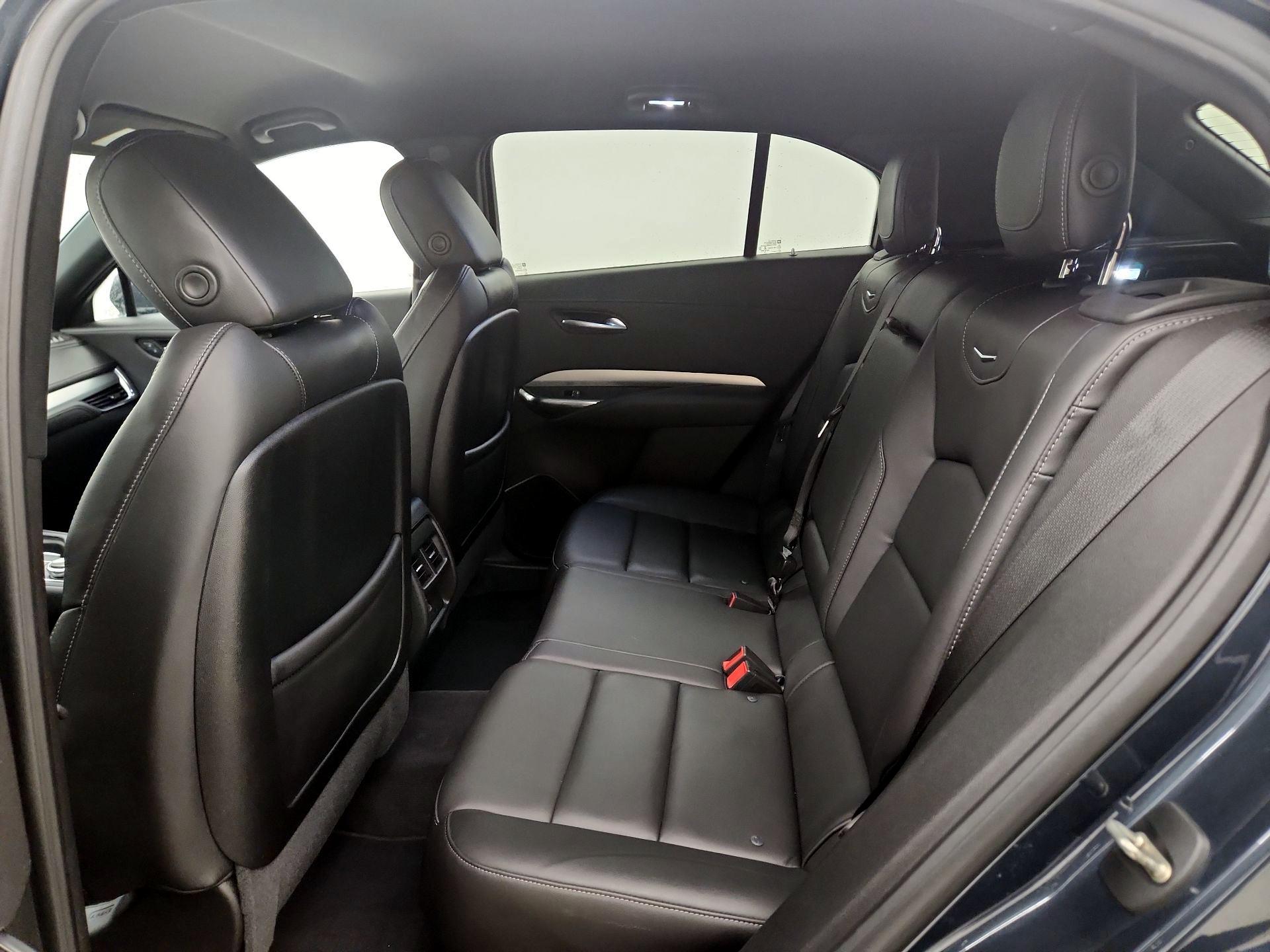 Thumbnail: 2021 Cadillac XT4 - 19