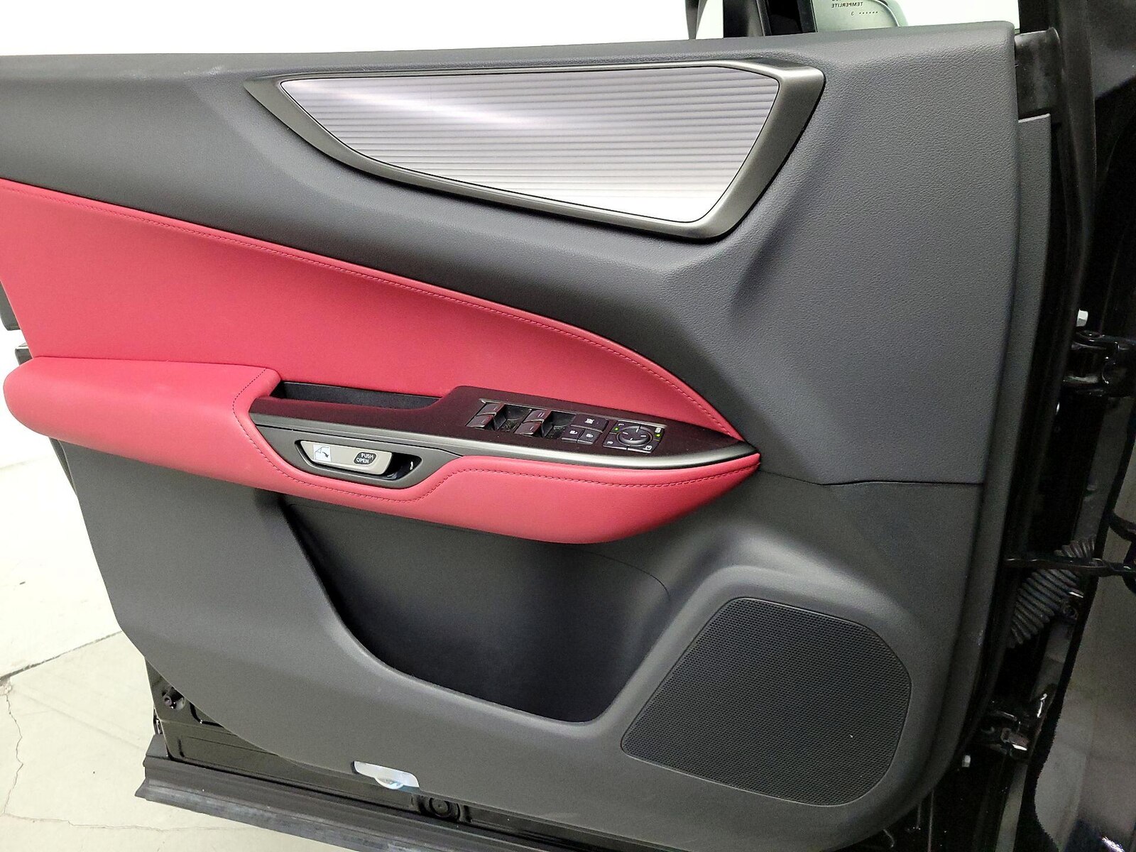 2024 Lexus NX 350 - Photo 13