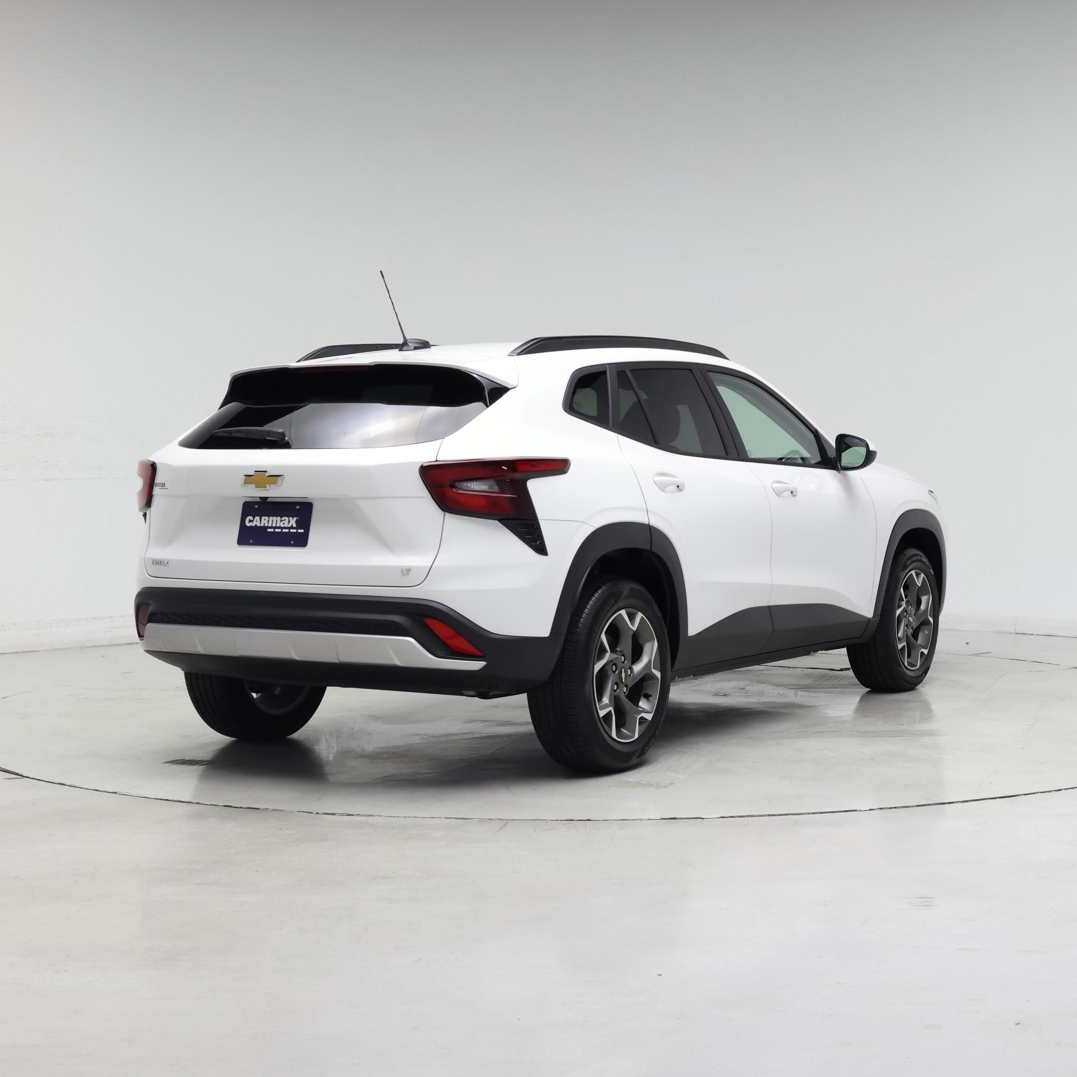 Thumbnail: 2025 Chevrolet Trax - 8