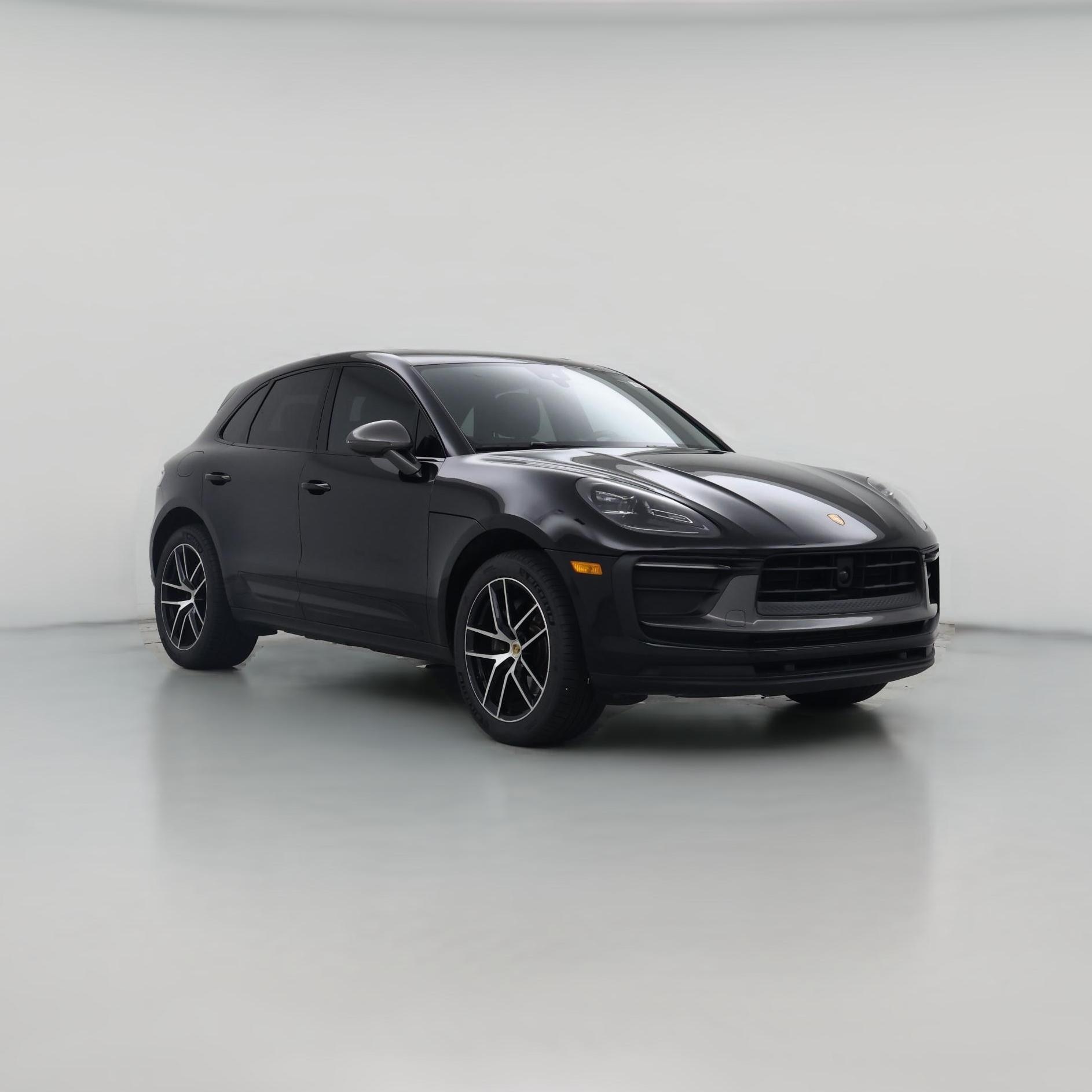 Thumbnail: 2023 Porsche Macan - 1