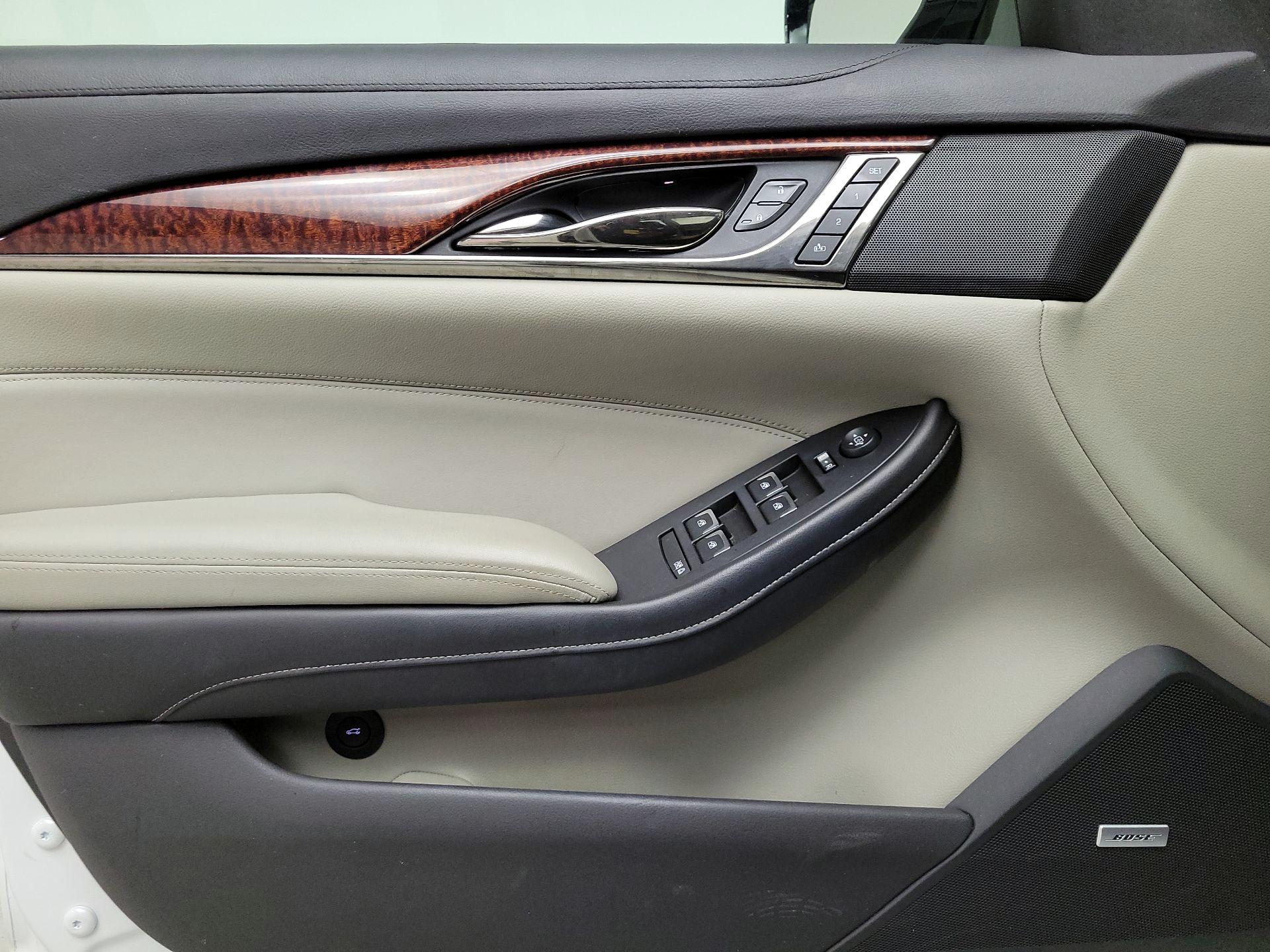 Thumbnail: 2019 Cadillac CTS - 12