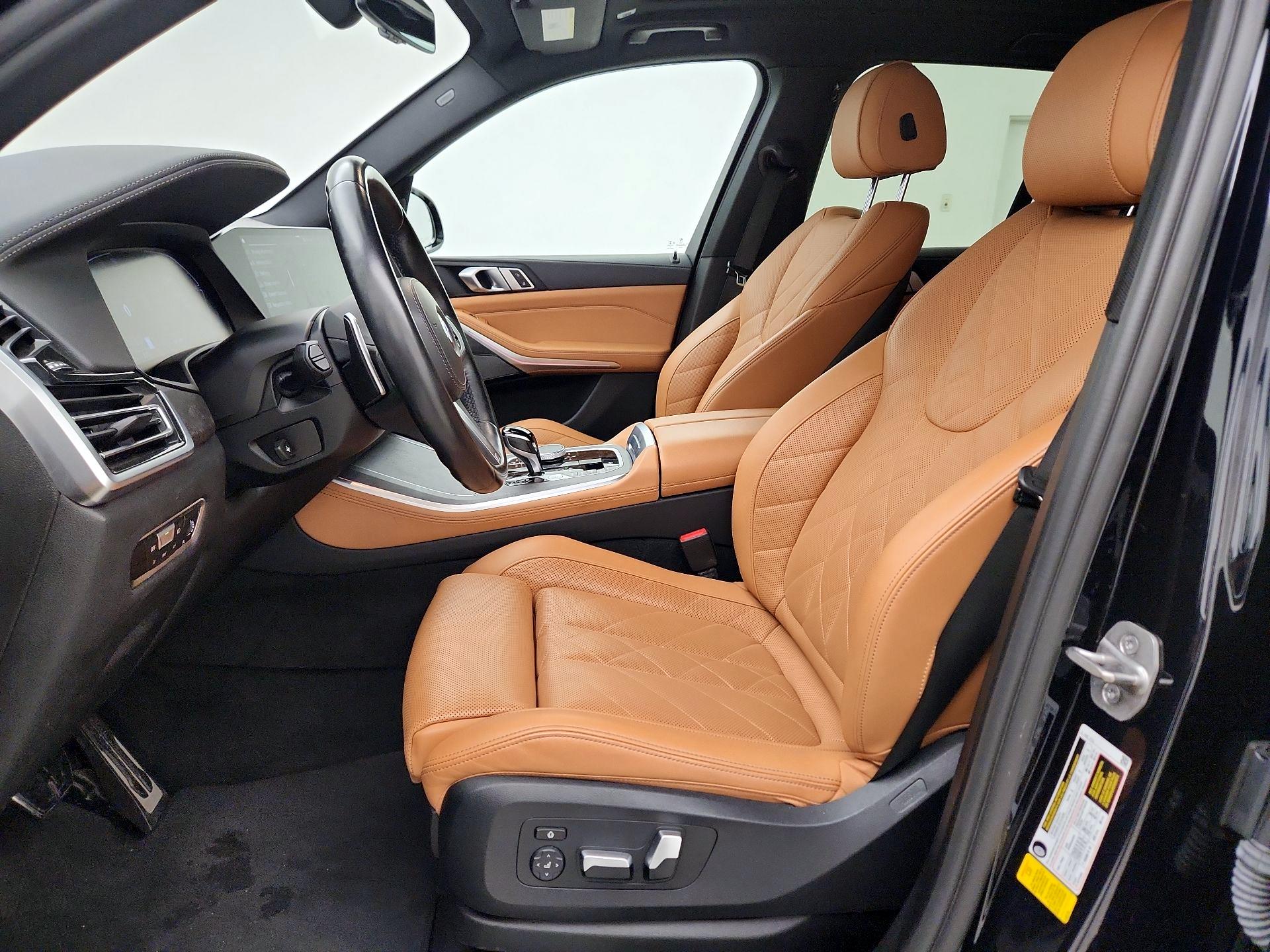 Thumbnail: 2023 BMW X5 - 11