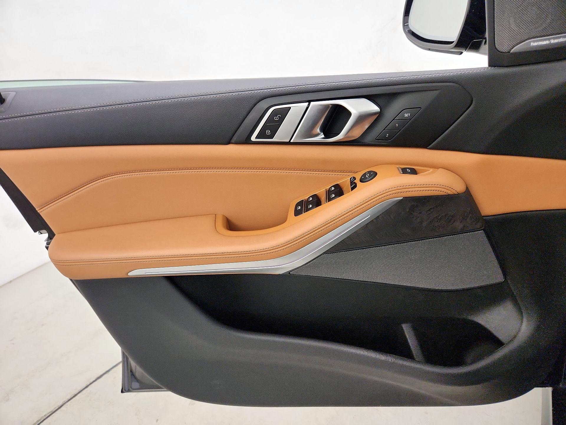 Thumbnail: 2023 BMW X5 - 12