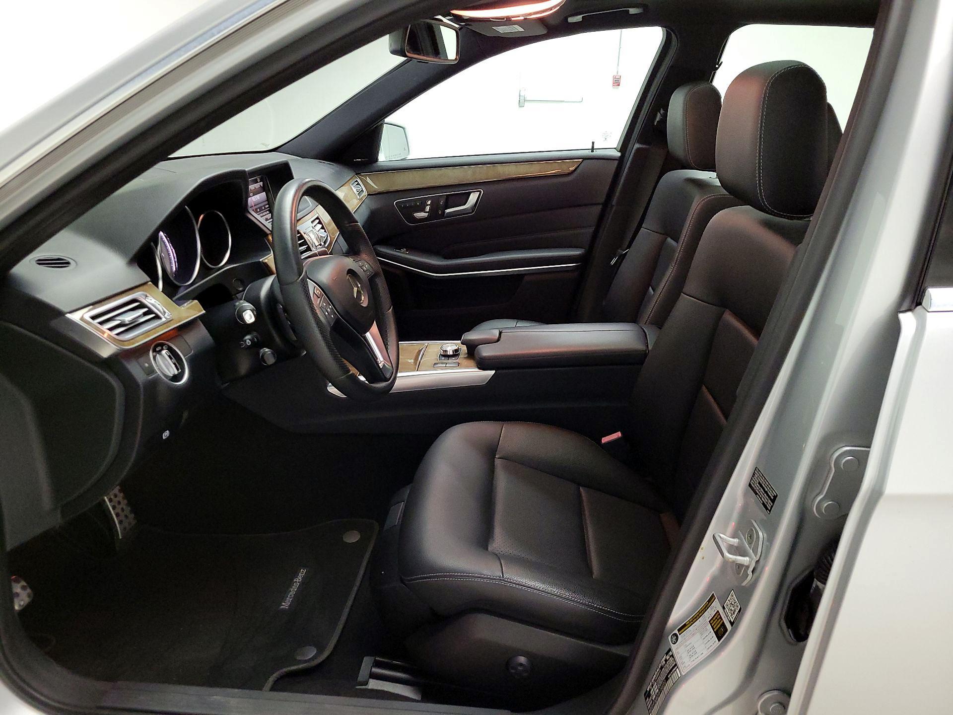 Thumbnail: 2015 Mercedes-Benz E-Class - 11