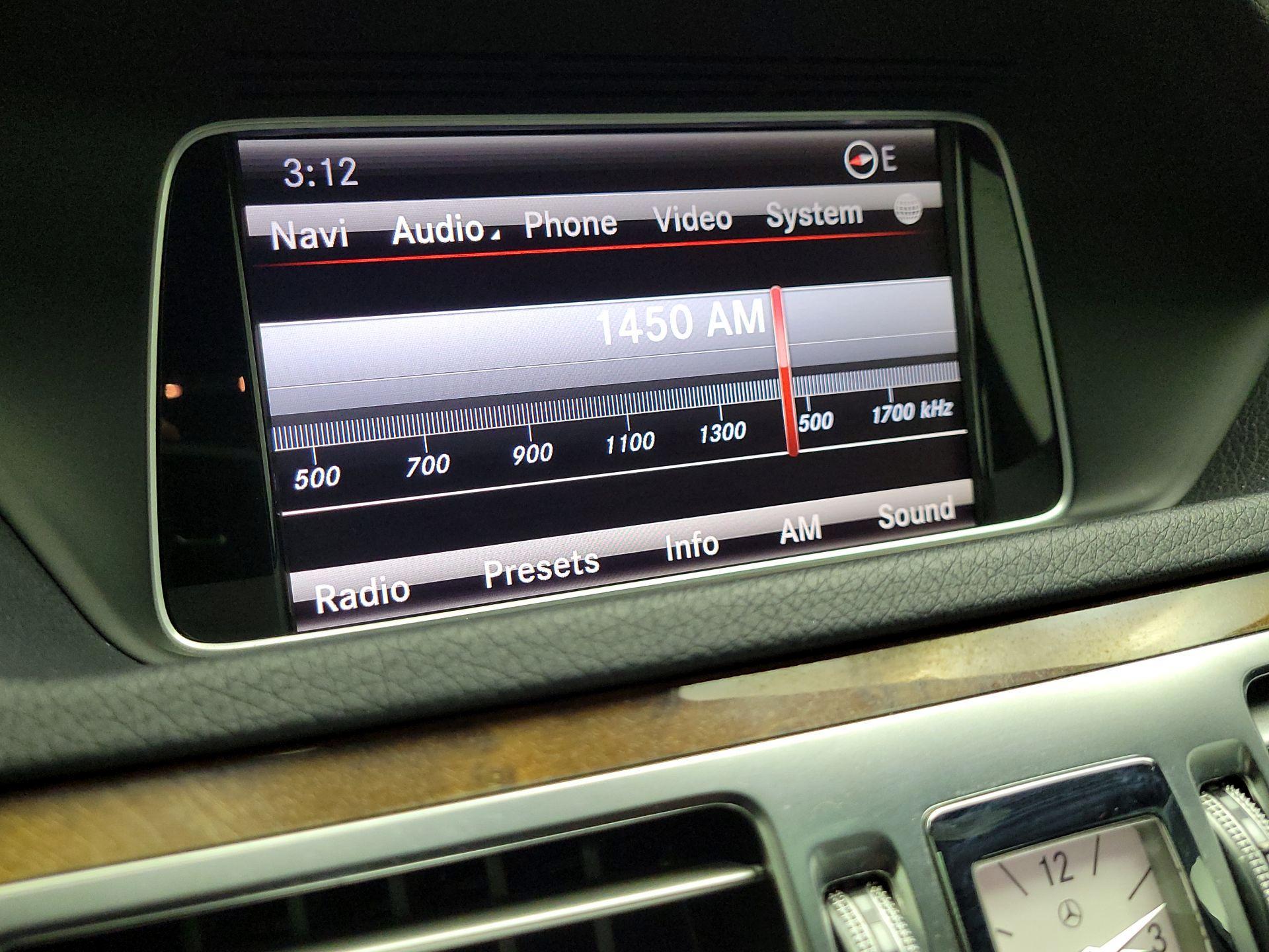 Thumbnail: 2015 Mercedes-Benz E-Class - 16