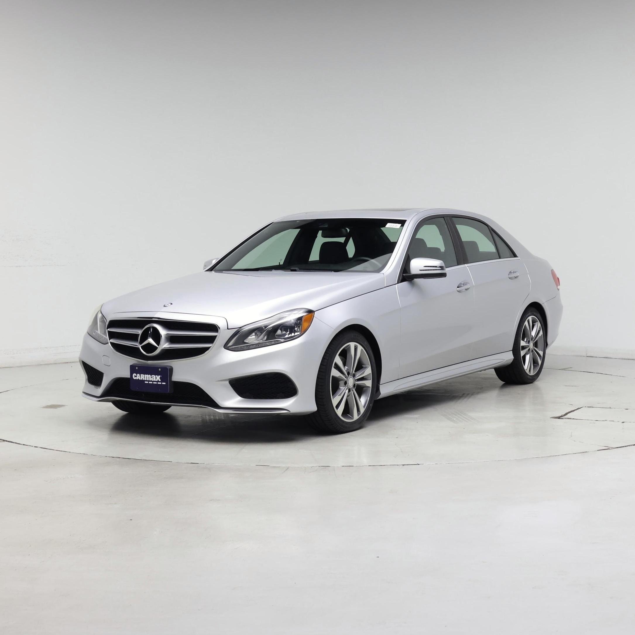 Thumbnail: 2015 Mercedes-Benz E-Class - 4