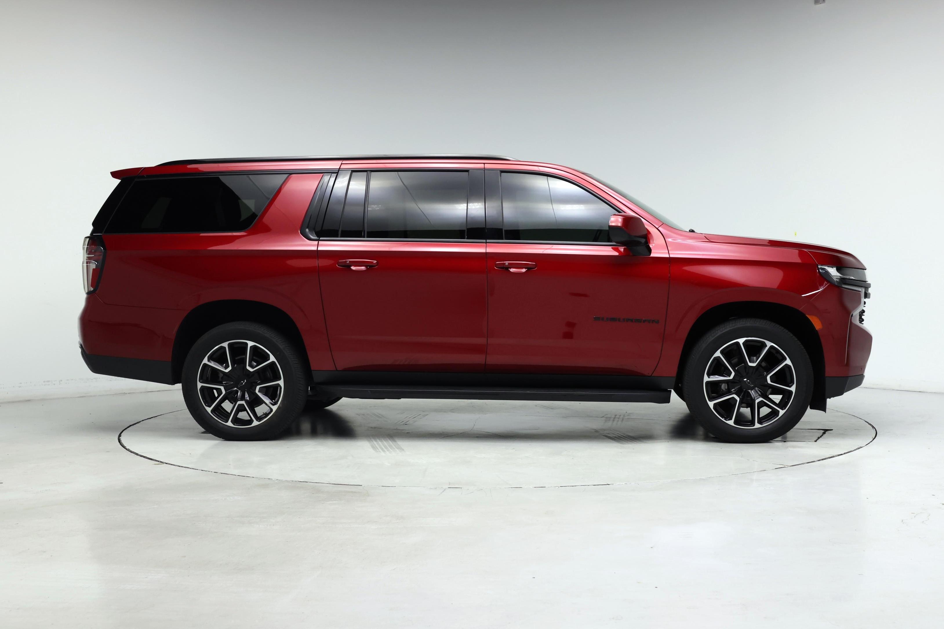 Thumbnail: 2023 Chevrolet Suburban - 7