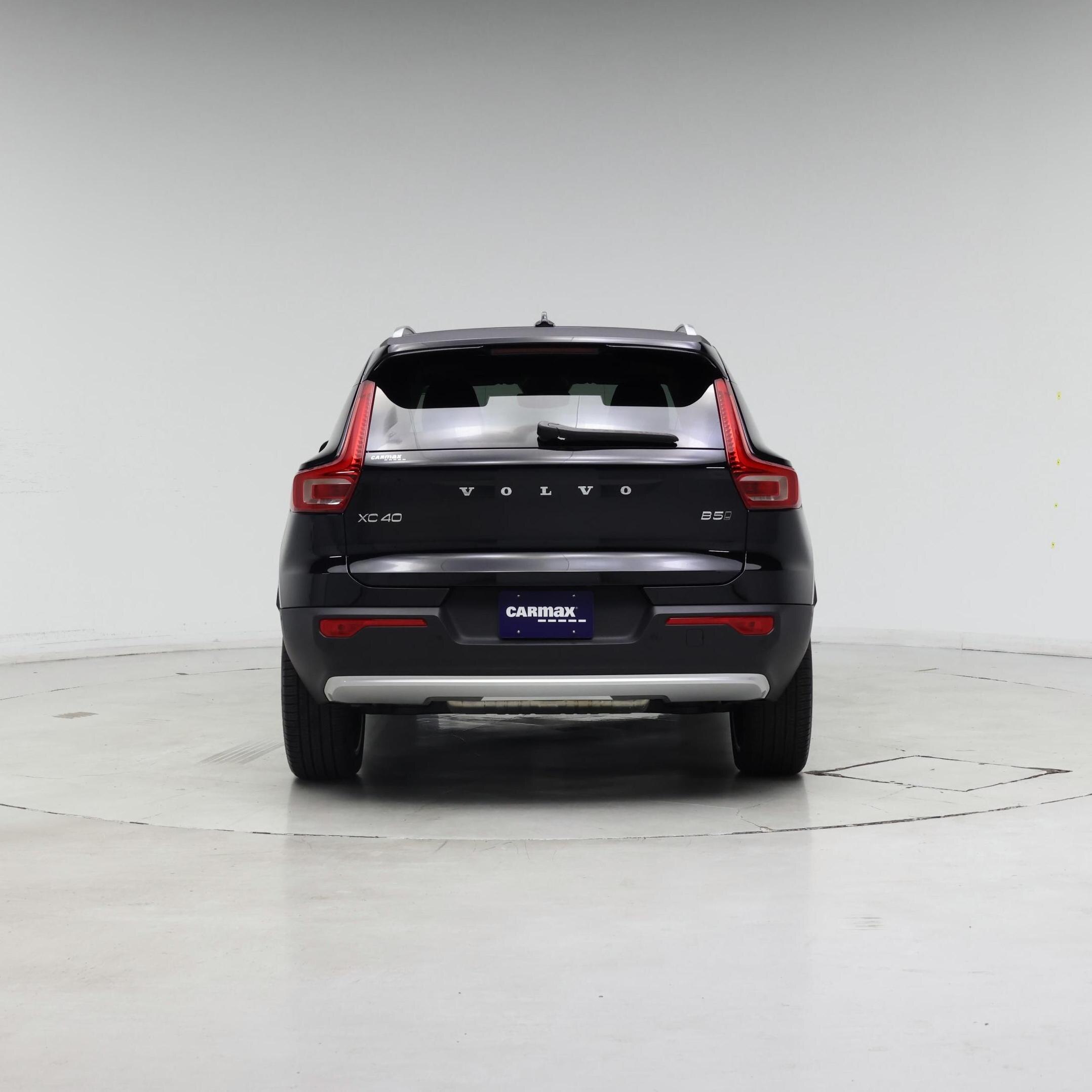 Thumbnail: 2024 Volvo XC40 - 6