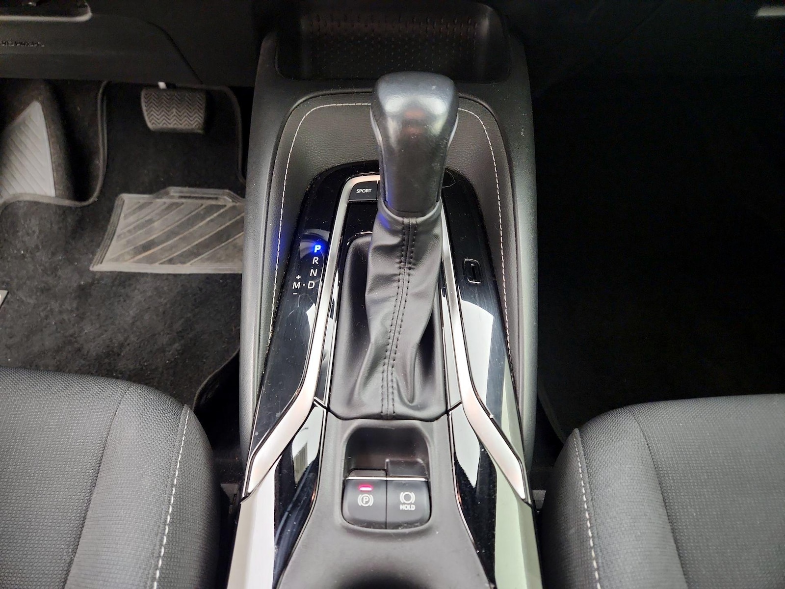 2022 Toyota Corolla Hatchback Nightshade - Photo 19