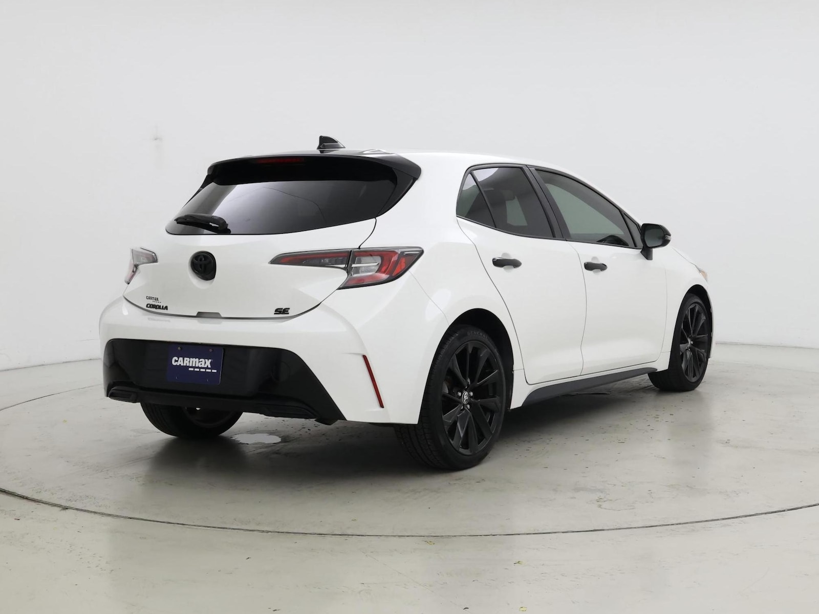 2022 Toyota Corolla Hatchback Nightshade - Photo 9