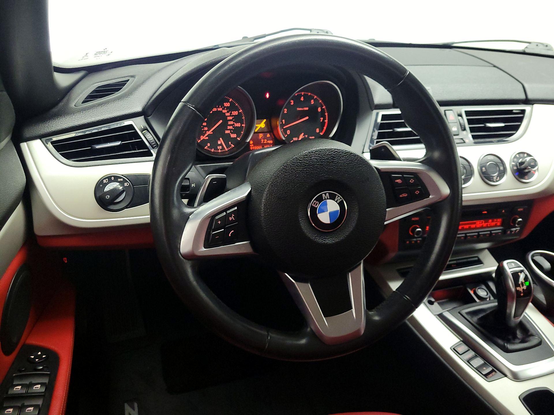 Thumbnail: 2015 BMW Z4 - 10