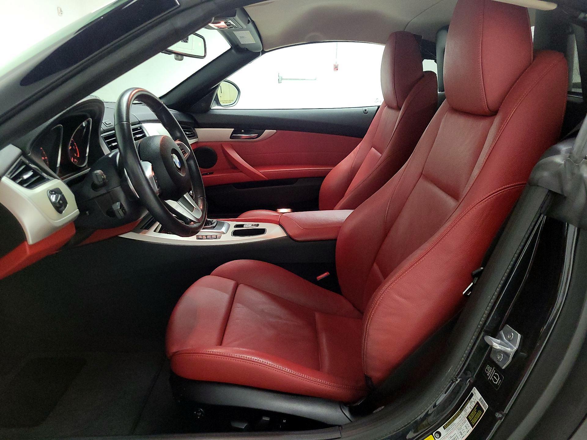 Thumbnail: 2015 BMW Z4 - 11