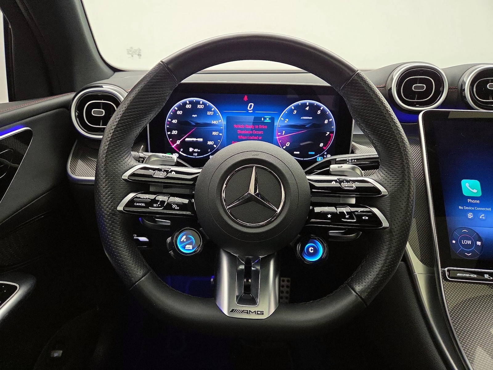 2025 Mercedes-Benz GLC AMG GLC43 - Photo 11