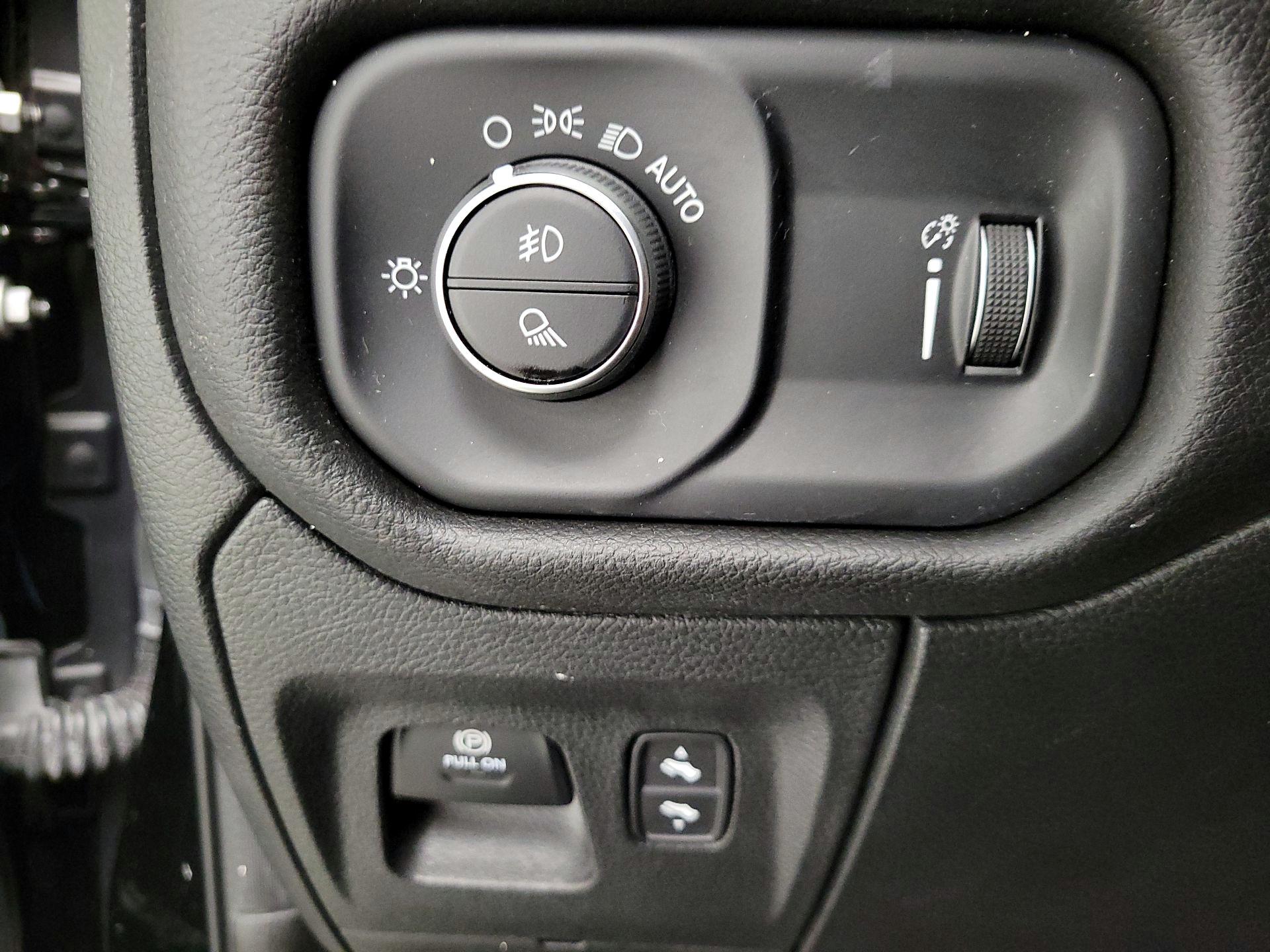 Thumbnail: 2023 RAM 1500 - 13