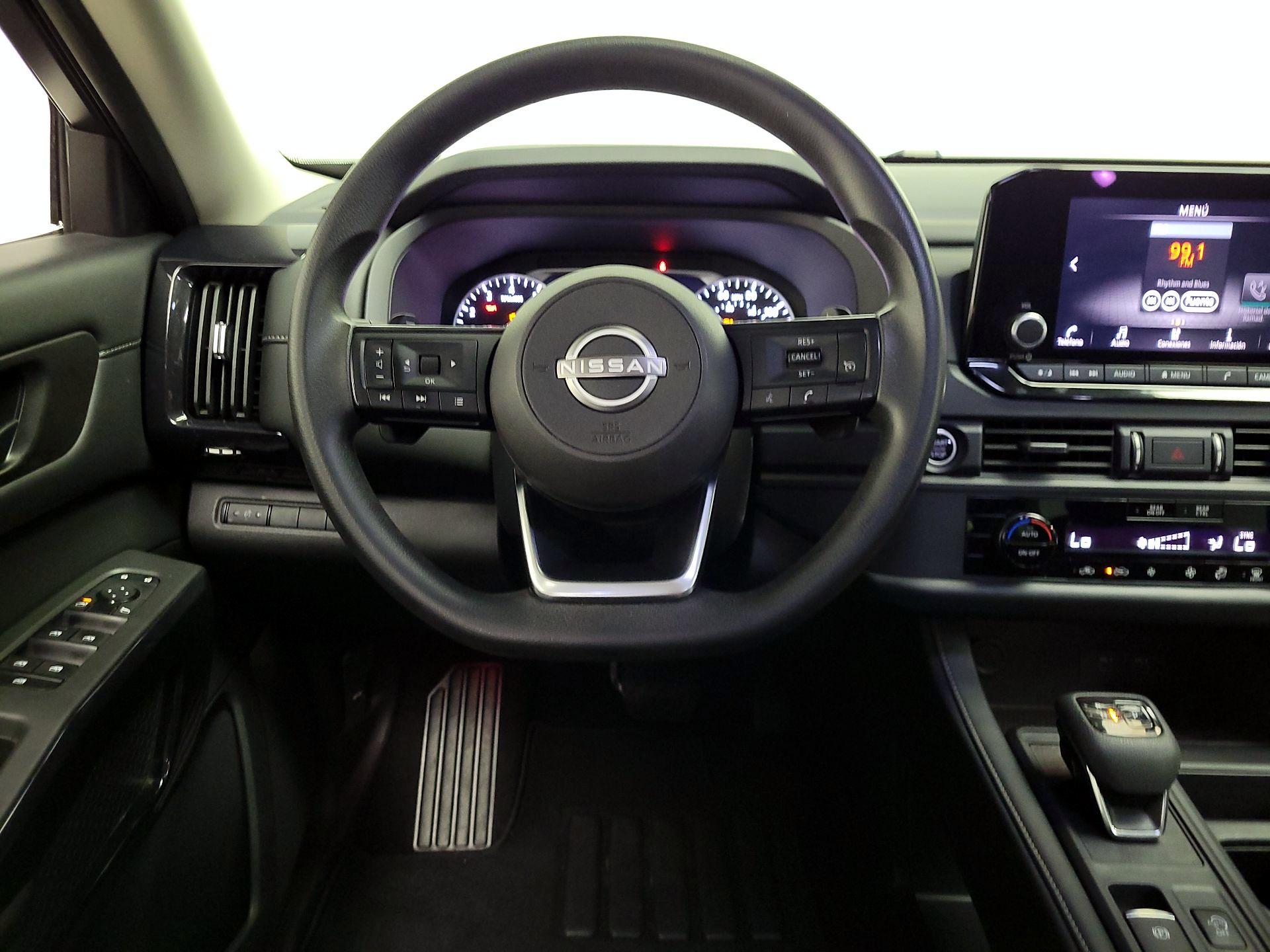 Thumbnail: 2024 Nissan Pathfinder - 10