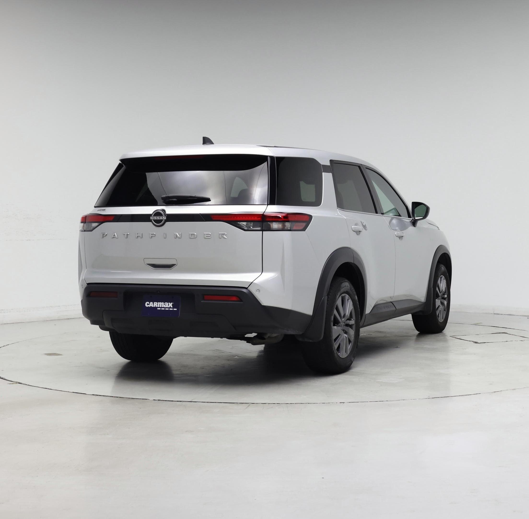 Thumbnail: 2024 Nissan Pathfinder - 8