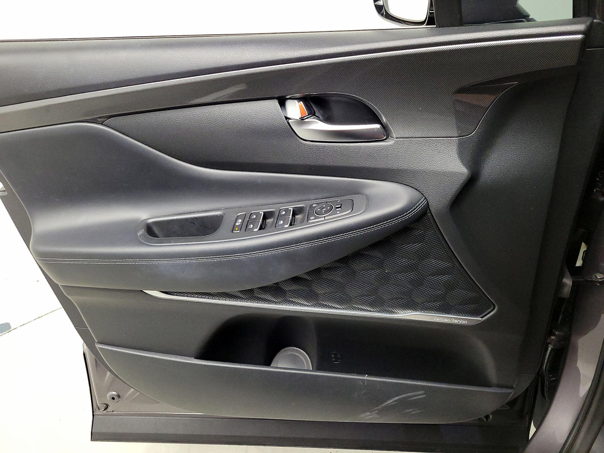 Thumbnail: 2021 Hyundai Santa Fe - 12