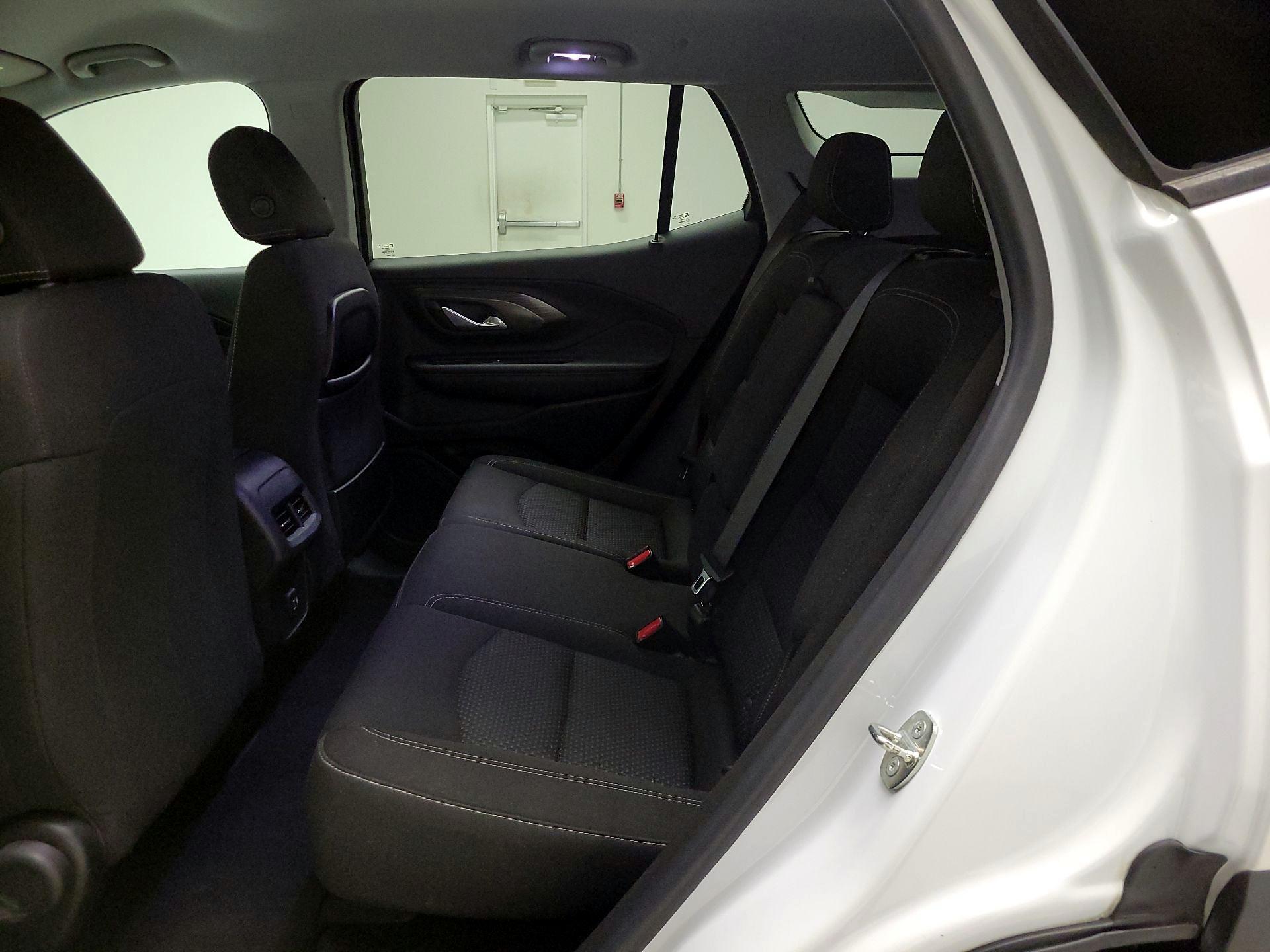 Thumbnail: 2022 GMC Terrain - 19