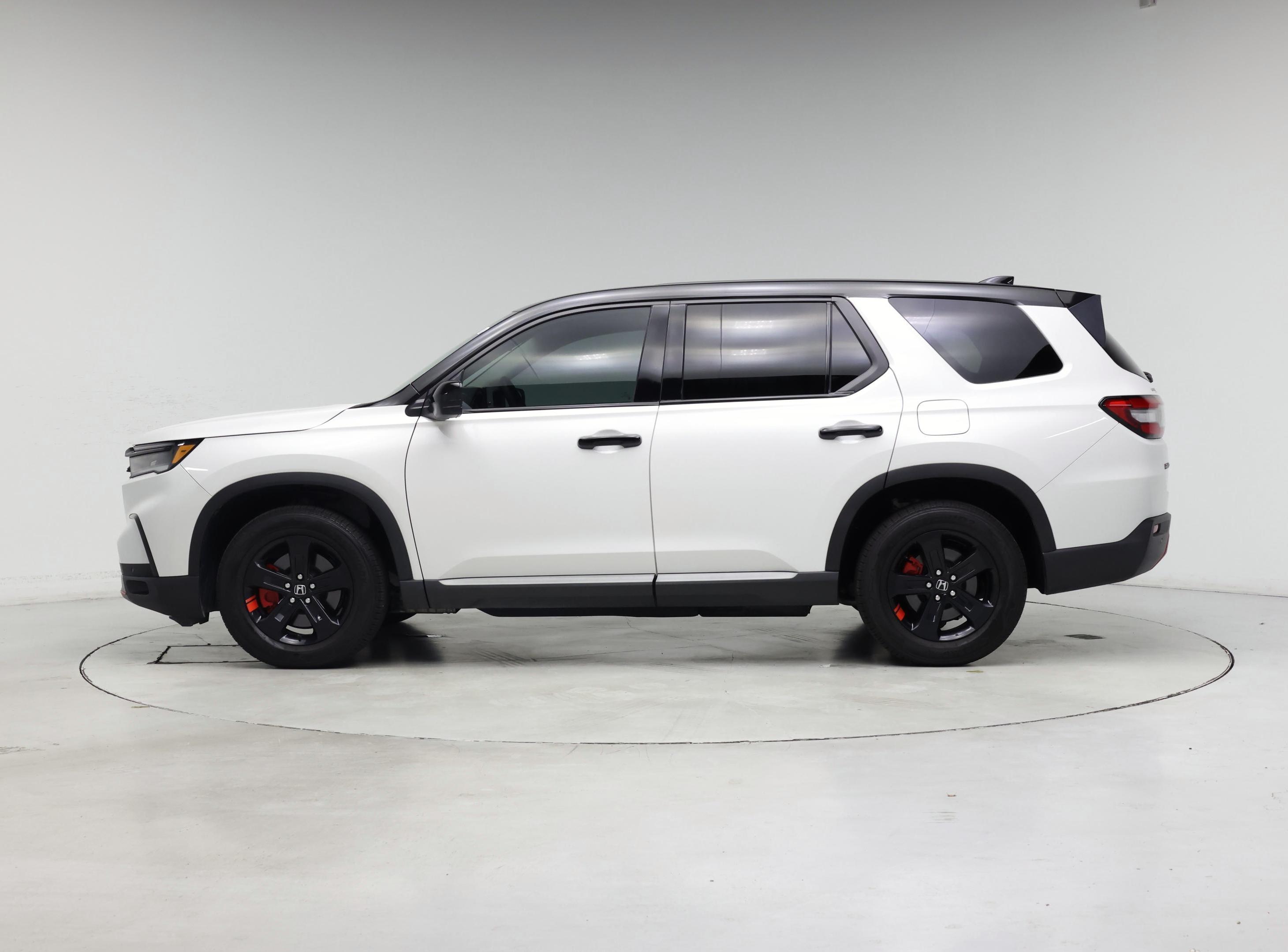Thumbnail: 2025 Honda Pilot - 3