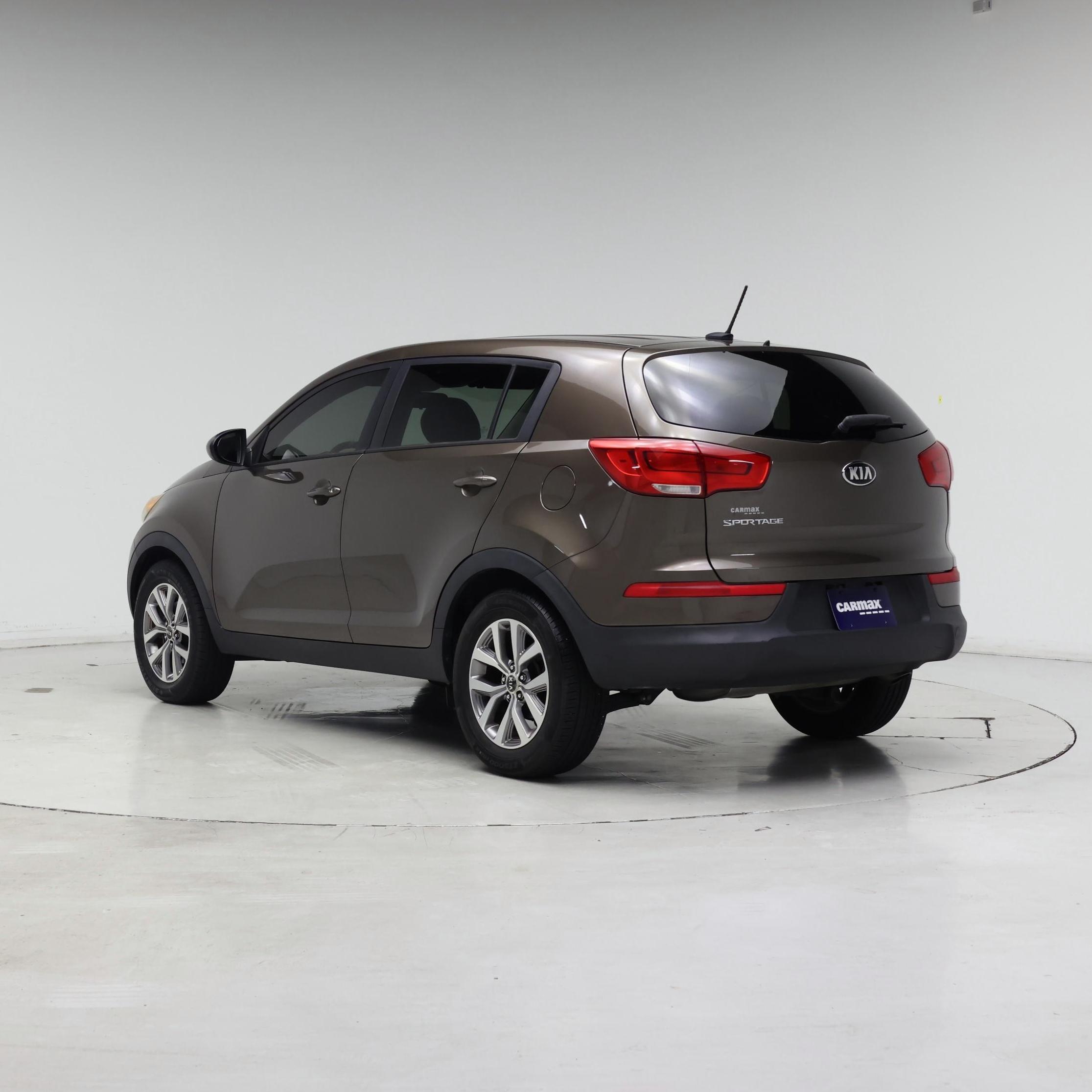 Thumbnail: 2015 Kia Sportage - 2