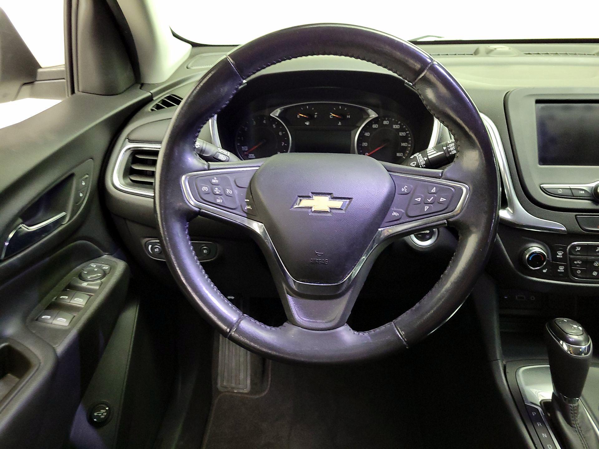 Thumbnail: 2020 Chevrolet Equinox - 10