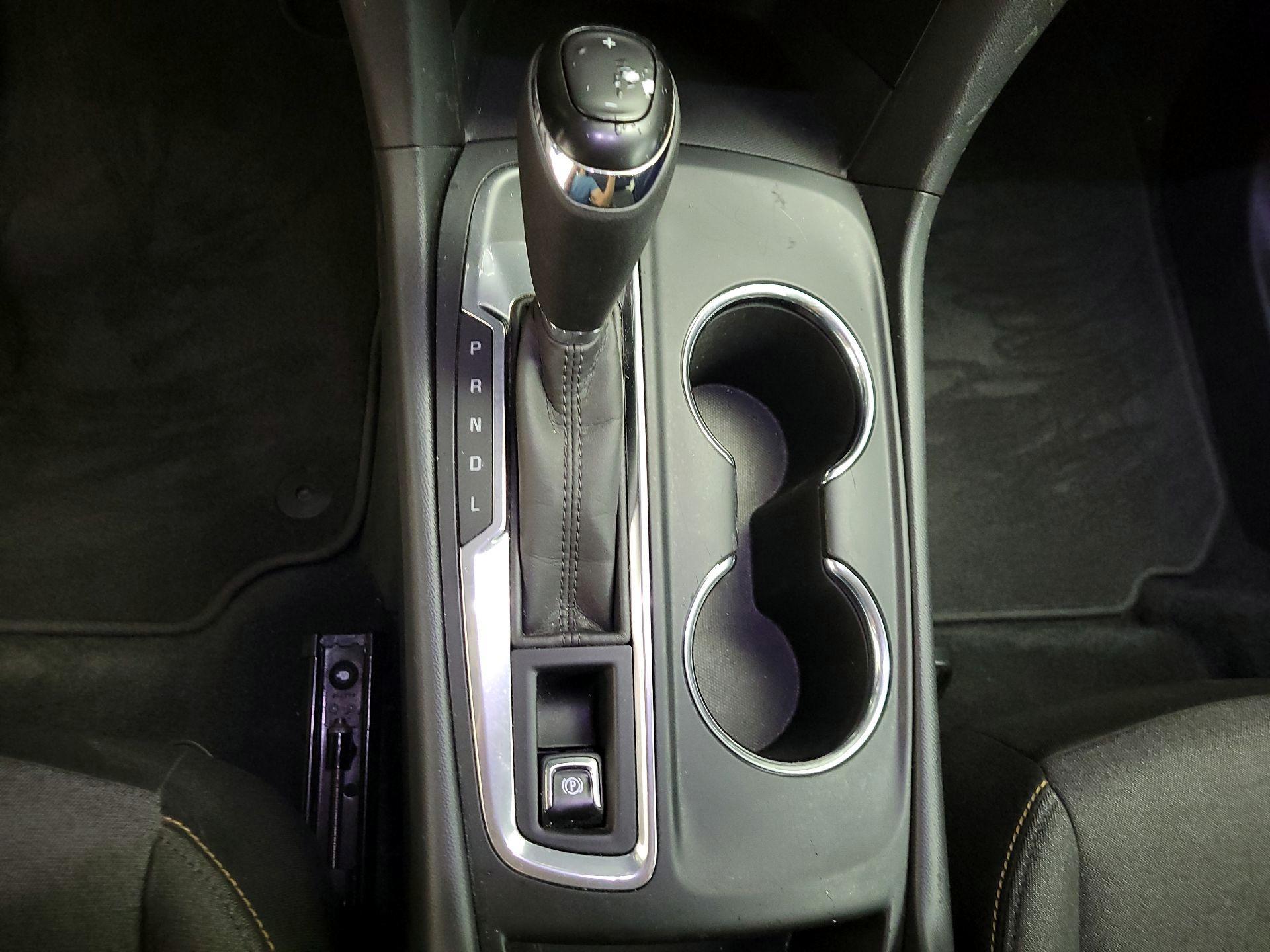Thumbnail: 2020 Chevrolet Equinox - 18