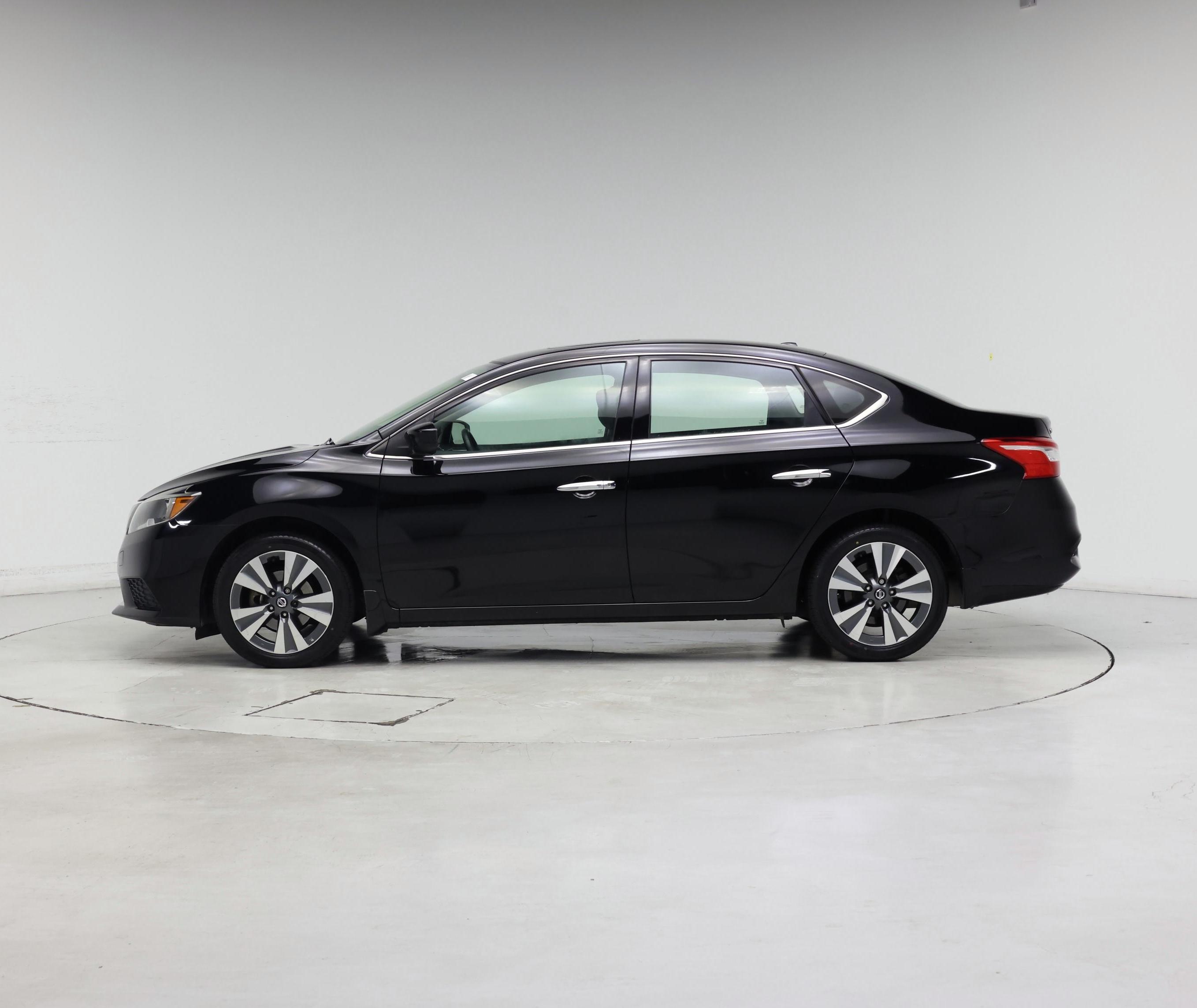 Thumbnail: 2019 Nissan Sentra - 3