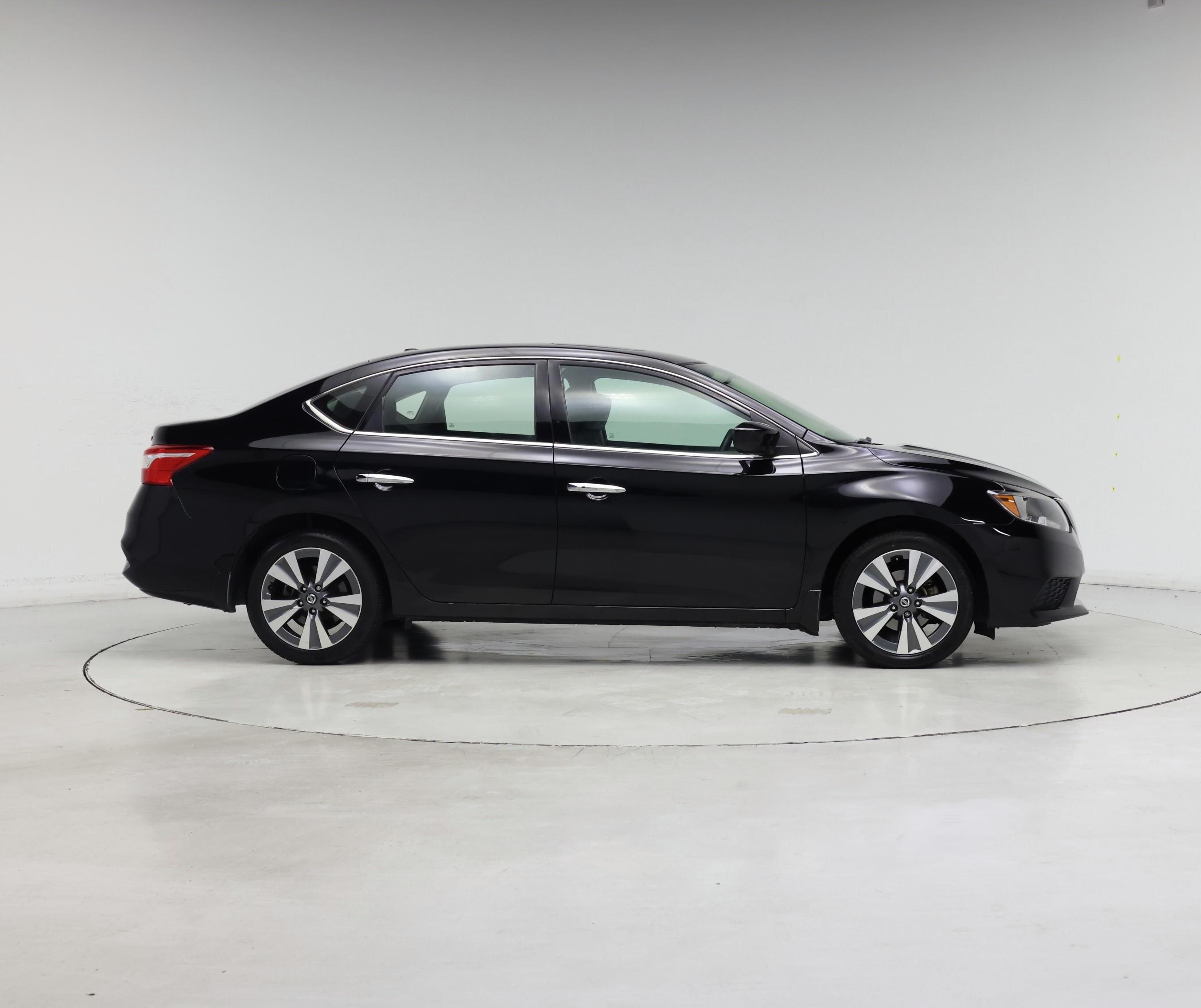 Thumbnail: 2019 Nissan Sentra - 7