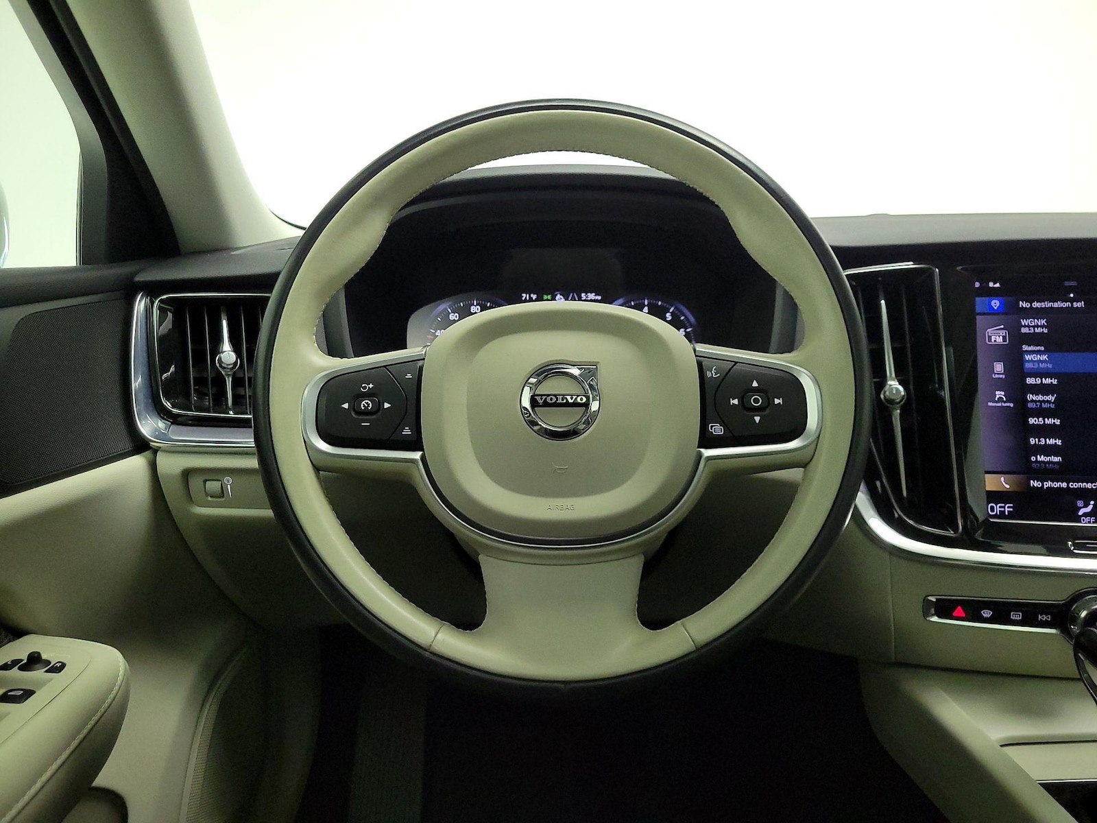 2021 Volvo S60 Momentum - Photo 11