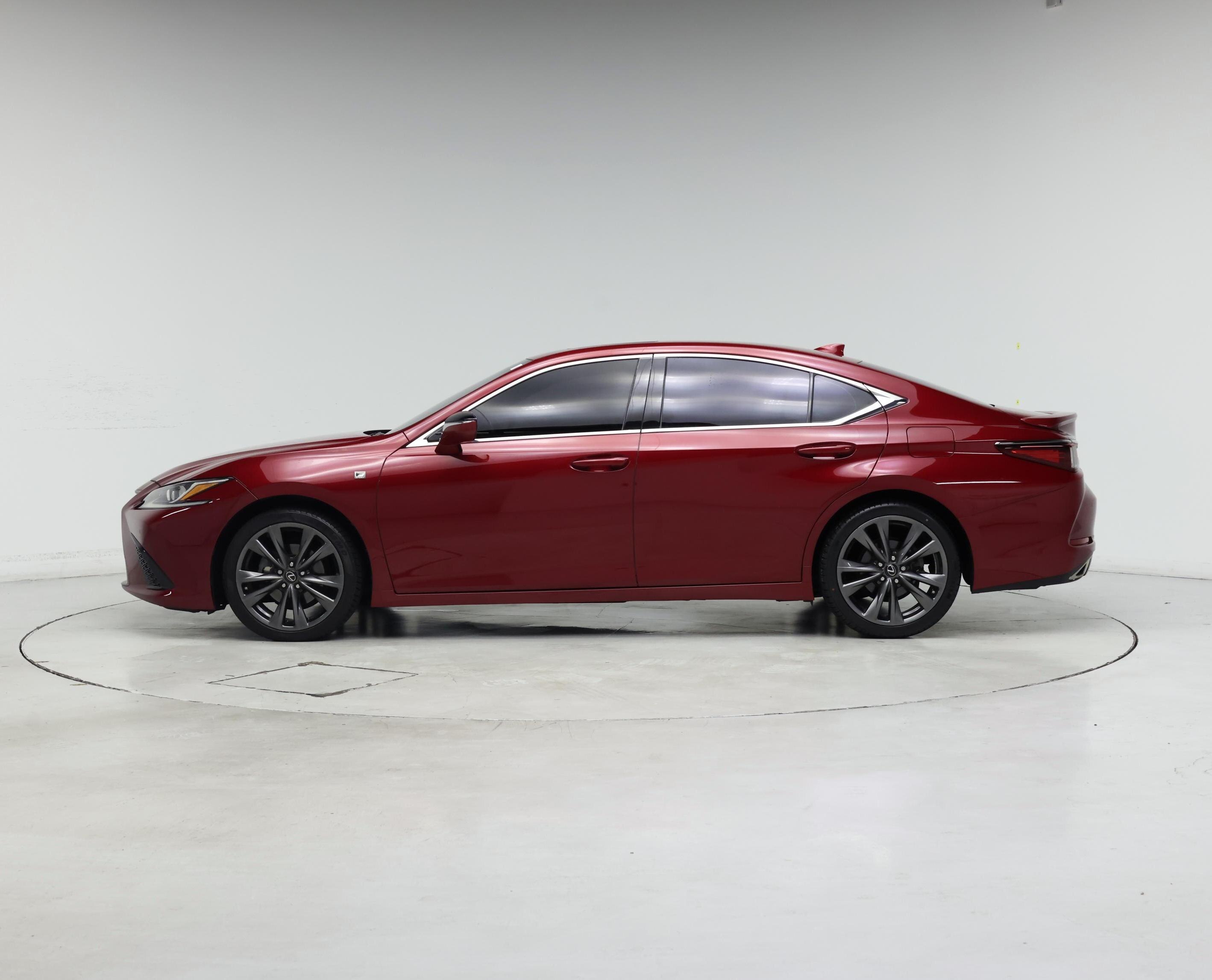 Thumbnail: 2019 Lexus ES - 3