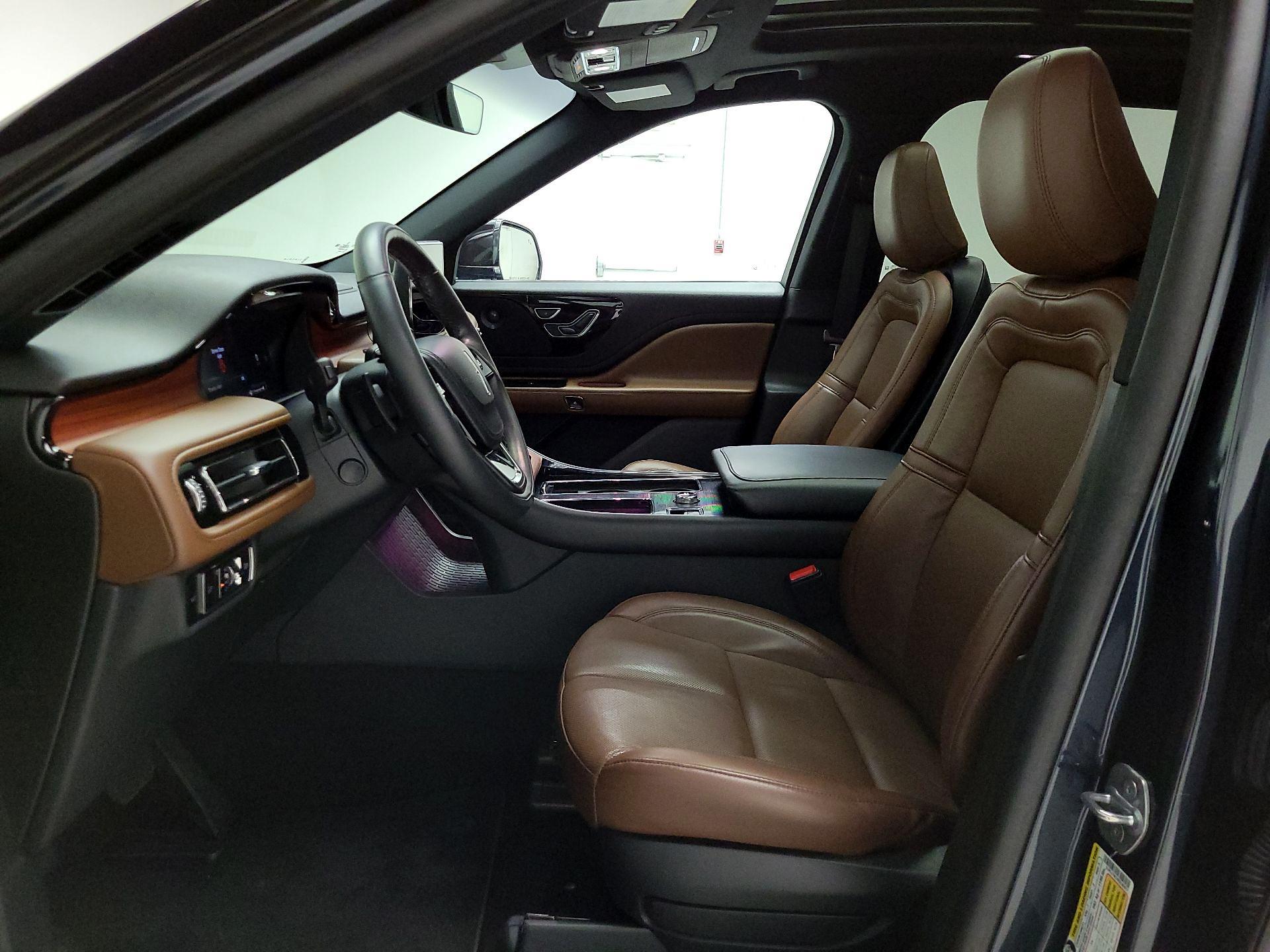 Thumbnail: 2024 Lincoln Aviator - 11