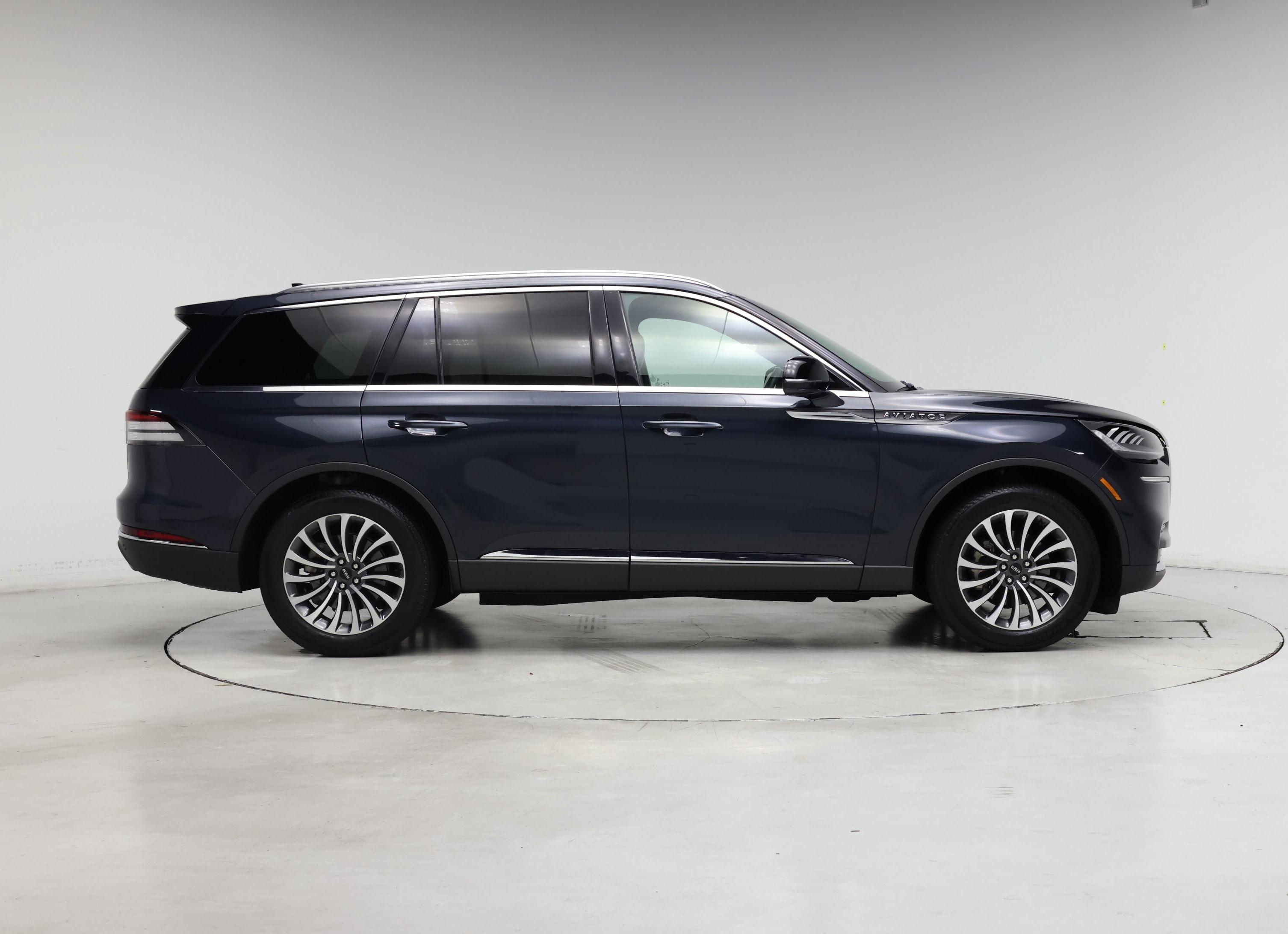 Thumbnail: 2024 Lincoln Aviator - 7
