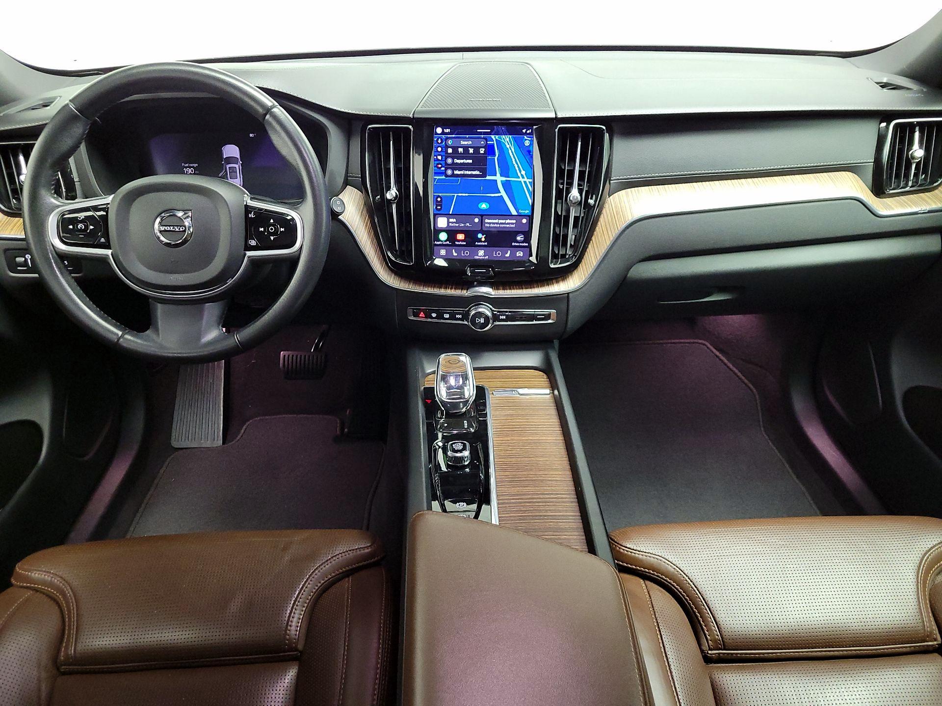 Thumbnail: 2022 Volvo XC60 - 9