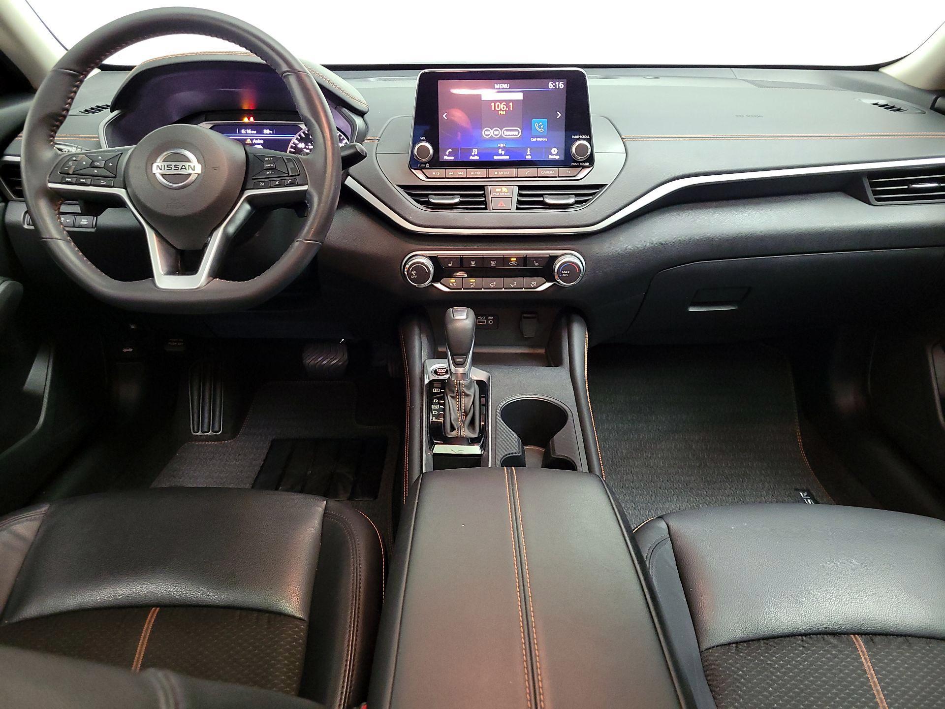 Thumbnail: 2022 Nissan Altima - 9