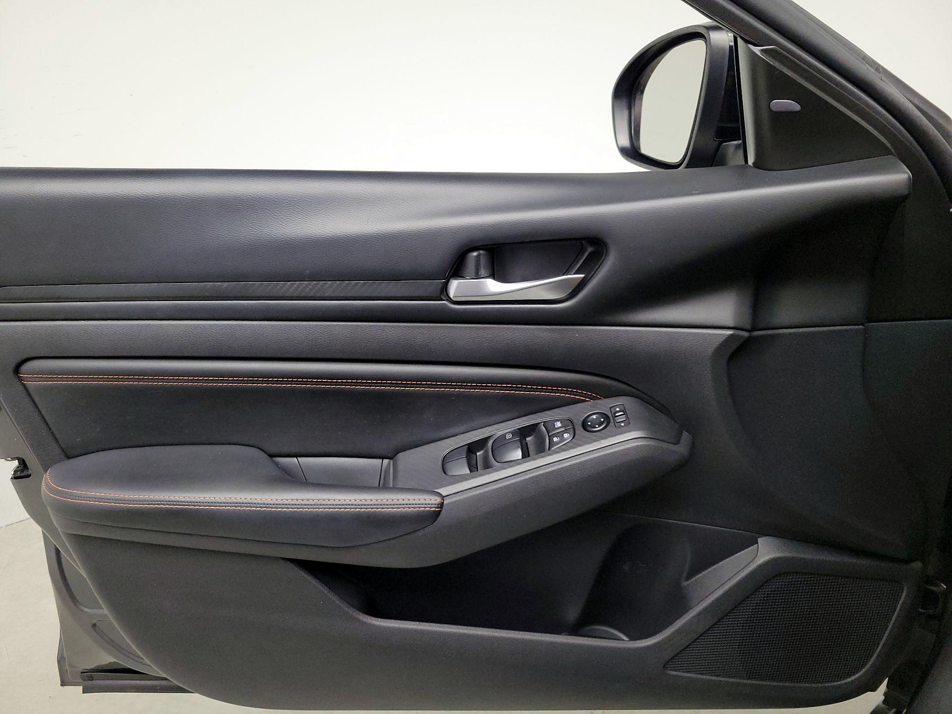 Thumbnail: 2022 Nissan Altima - 12