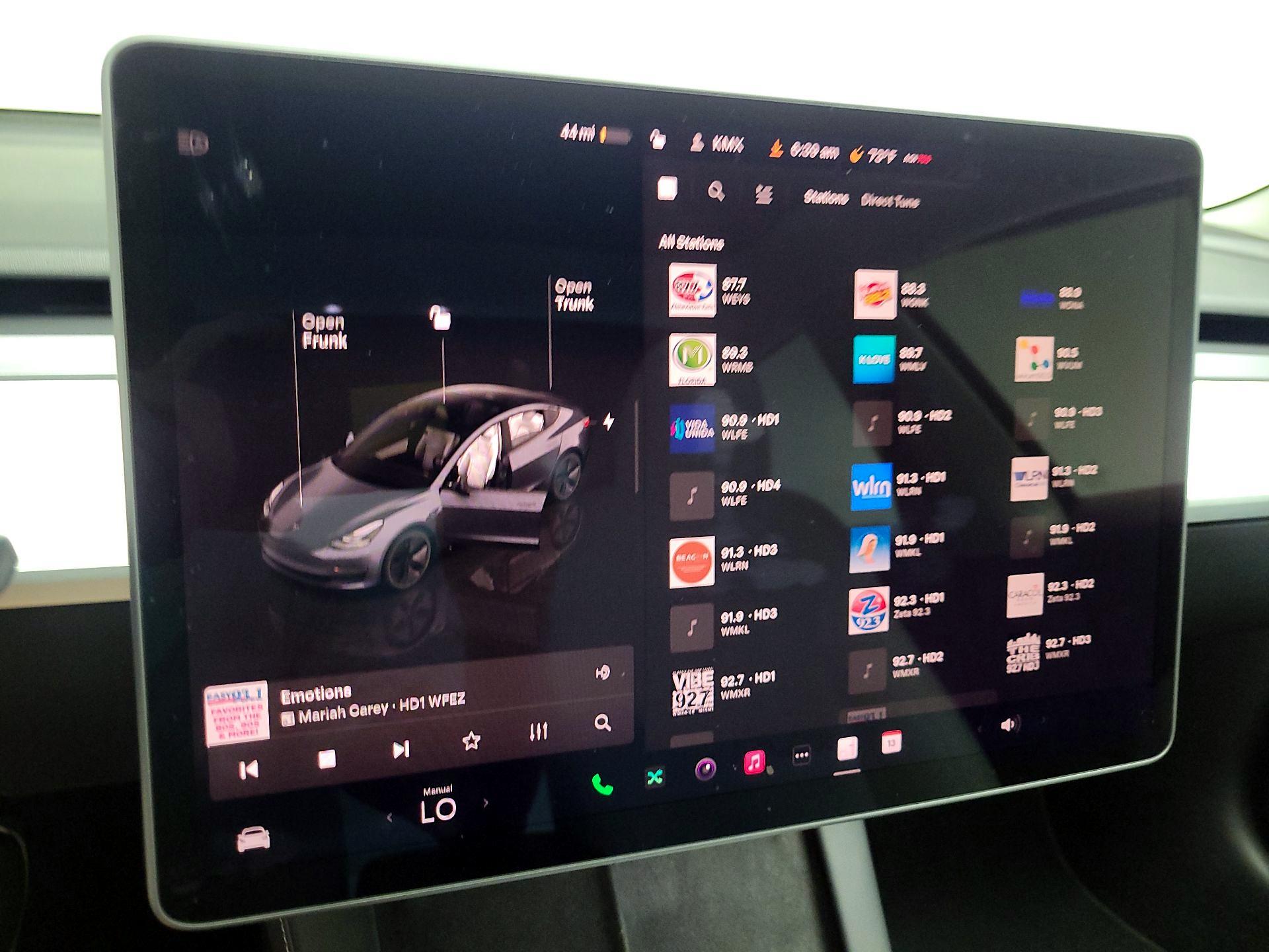 Thumbnail: 2023 Tesla Model 3 - 15