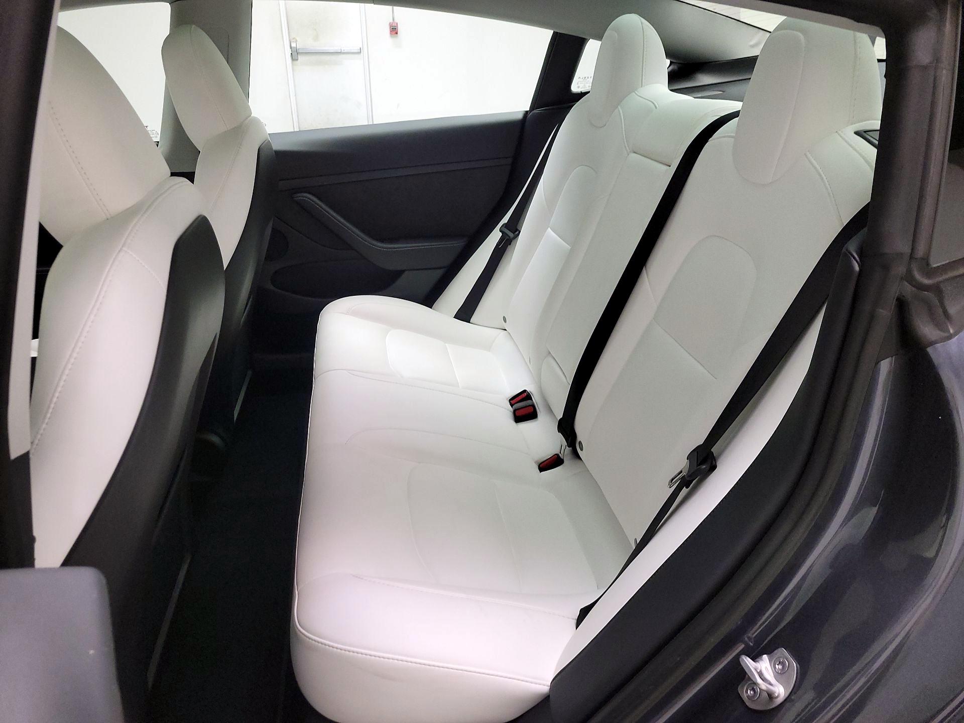 Thumbnail: 2023 Tesla Model 3 - 20