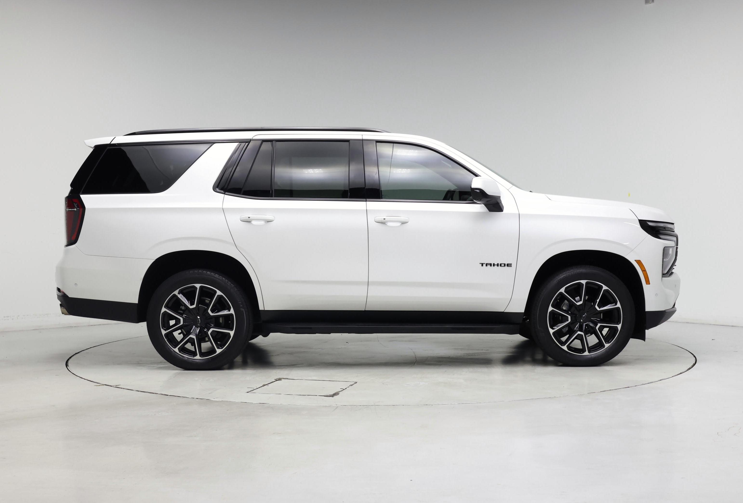 Thumbnail: 2025 Chevrolet Tahoe - 7