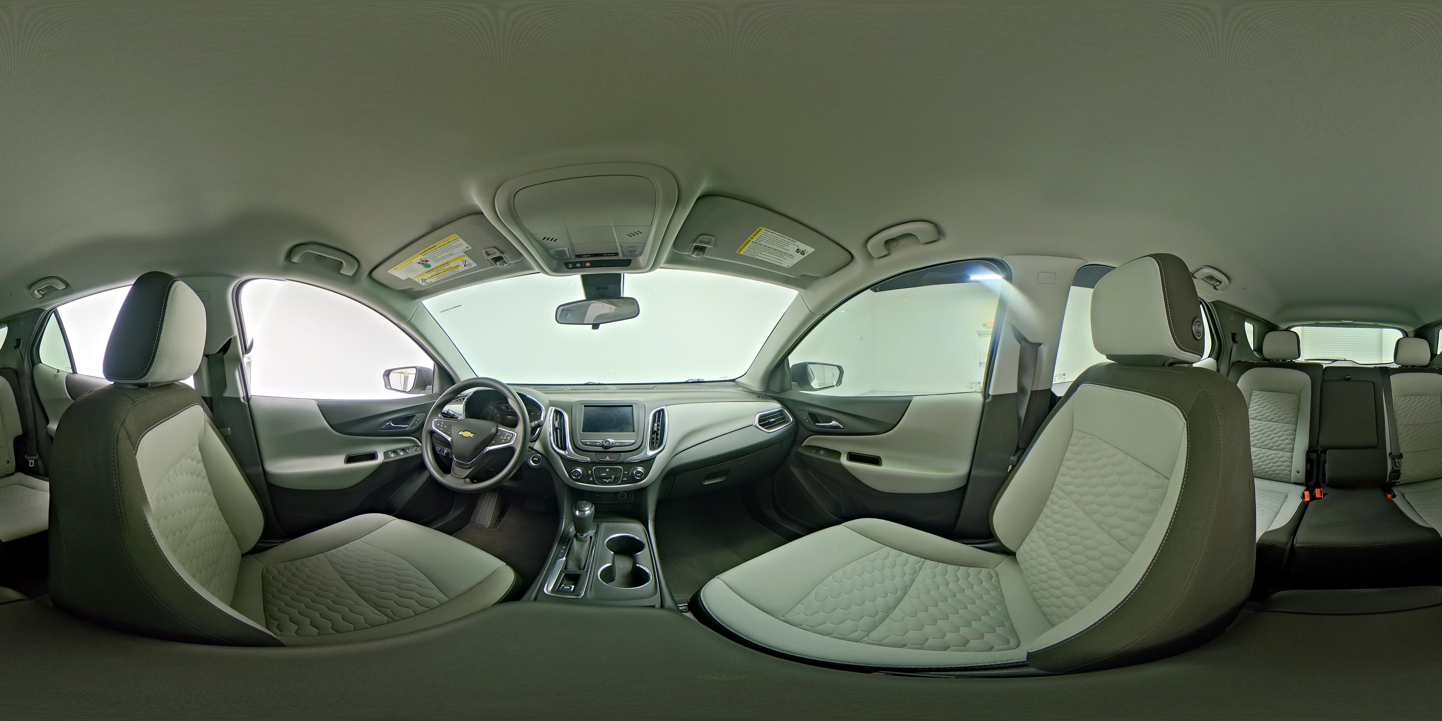2020 Chevrolet Equinox LS - Photo 27