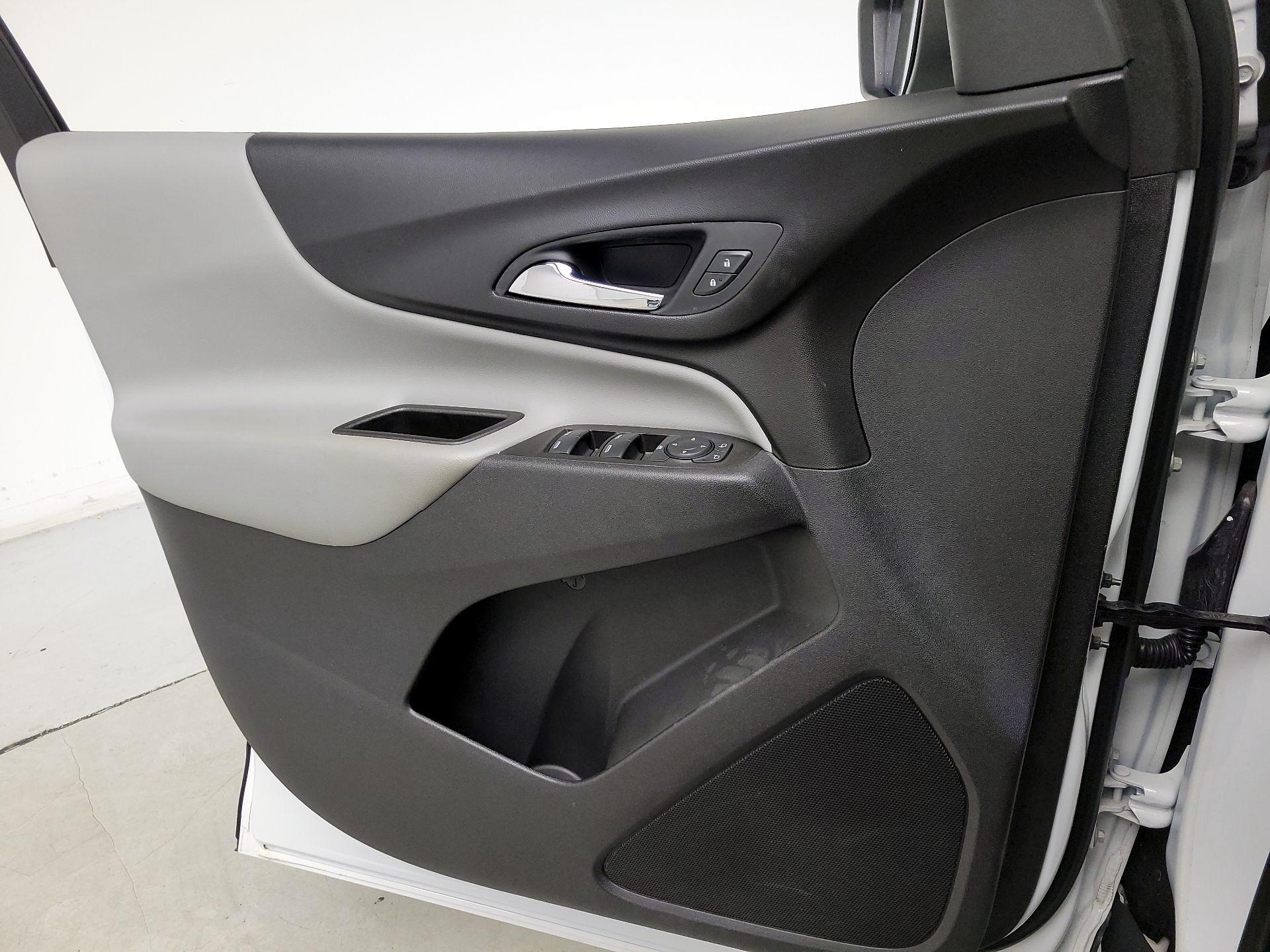Thumbnail: 2020 Chevrolet Equinox - 12