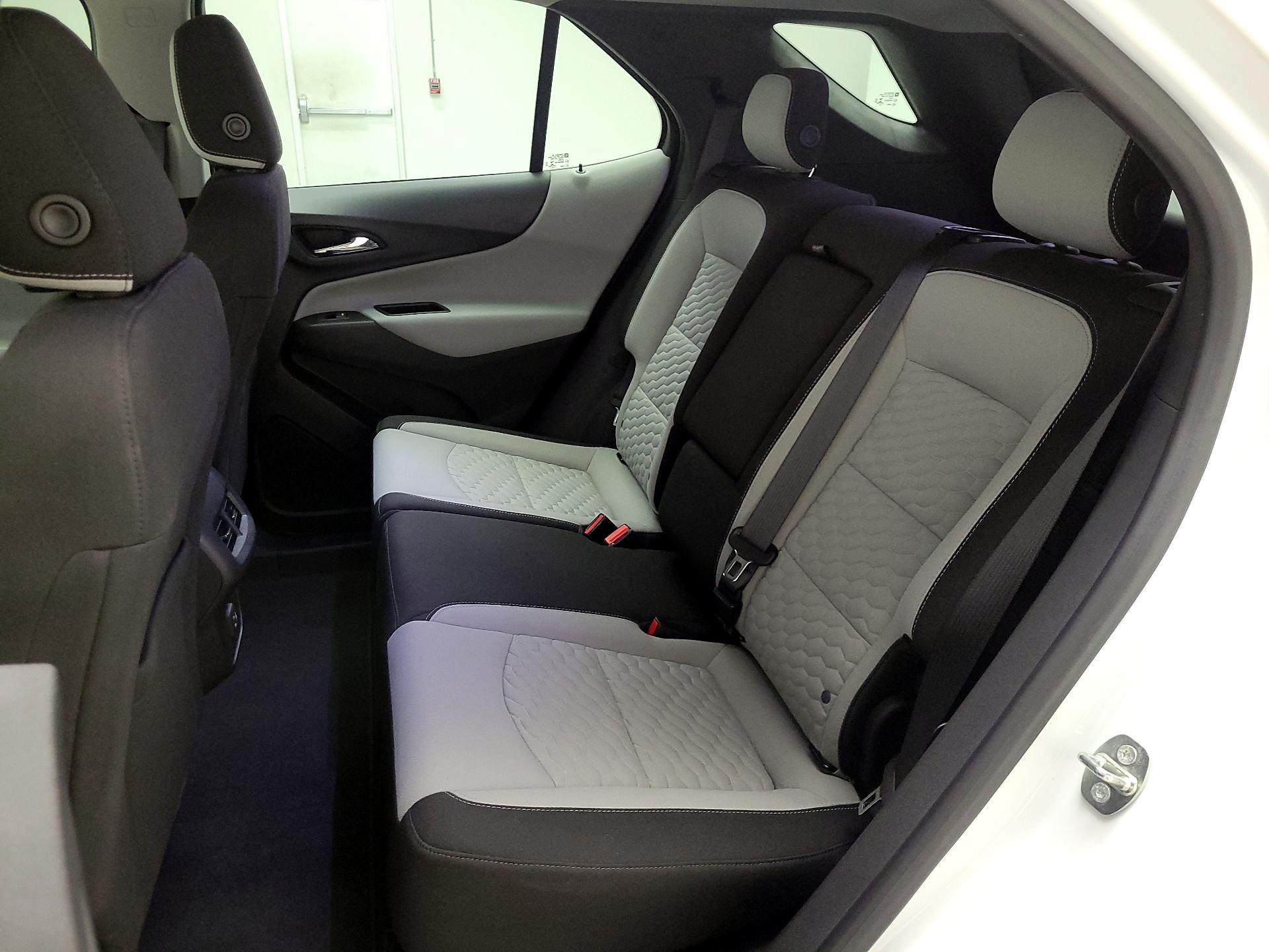 Thumbnail: 2020 Chevrolet Equinox - 20
