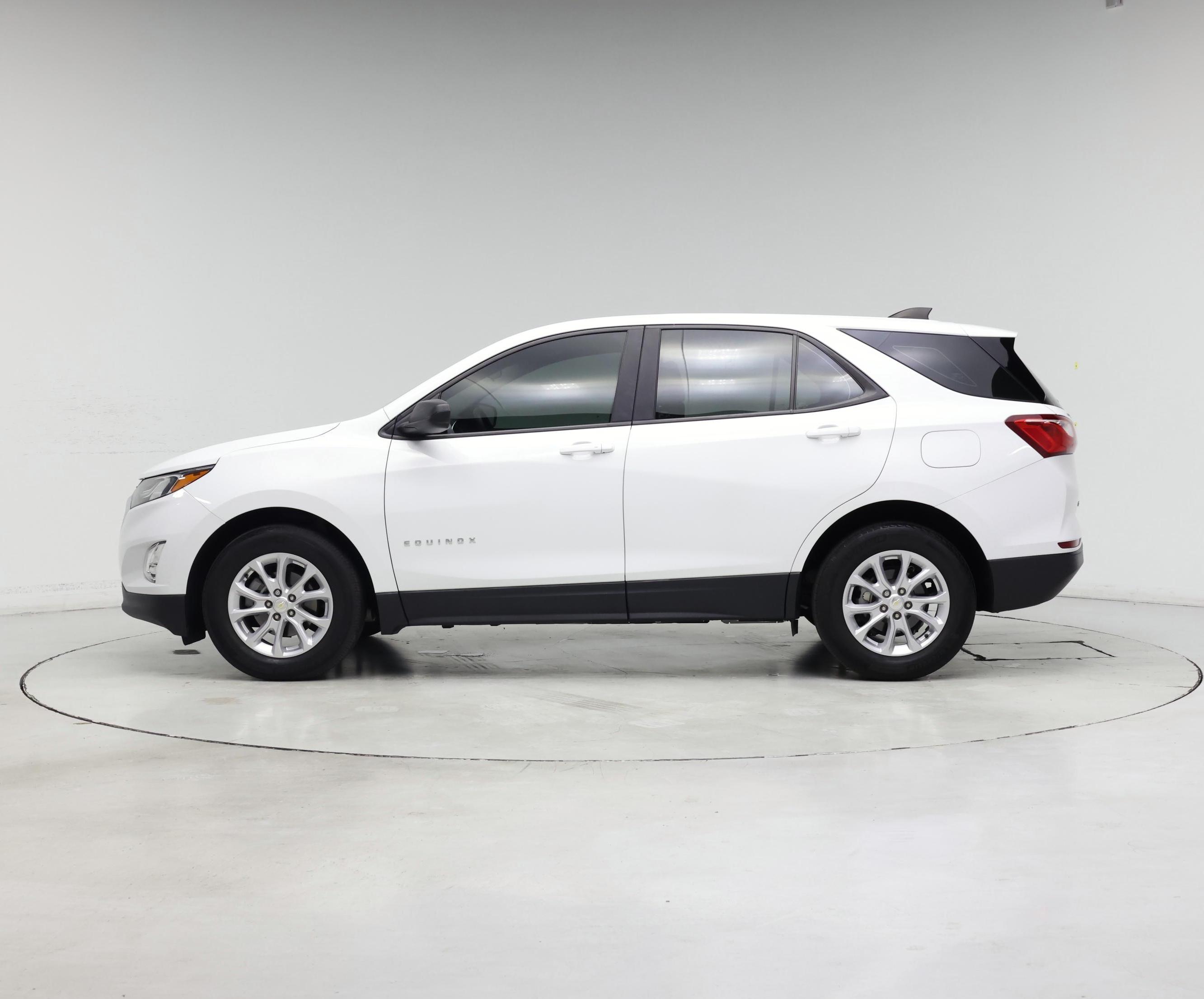 Thumbnail: 2020 Chevrolet Equinox - 3