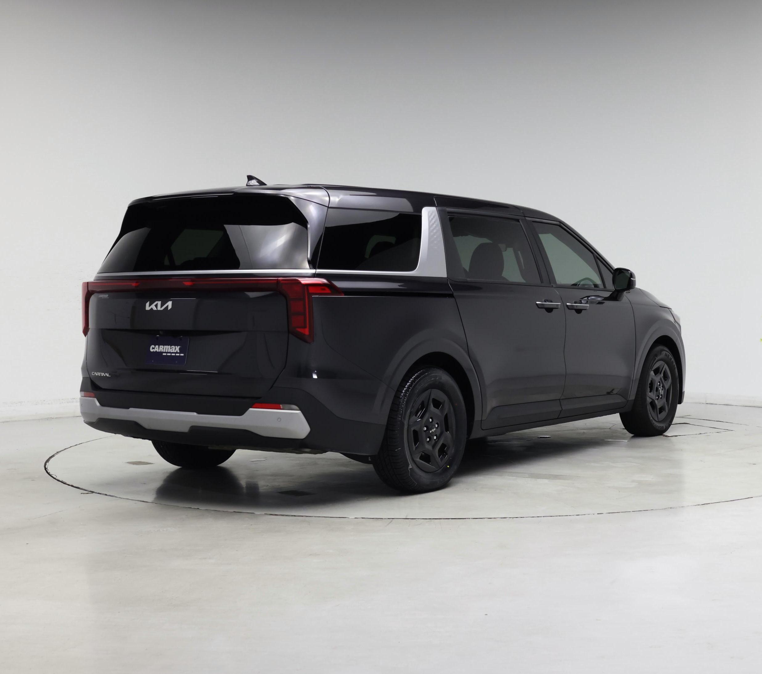 Thumbnail: 2025 Kia Carnival - 8