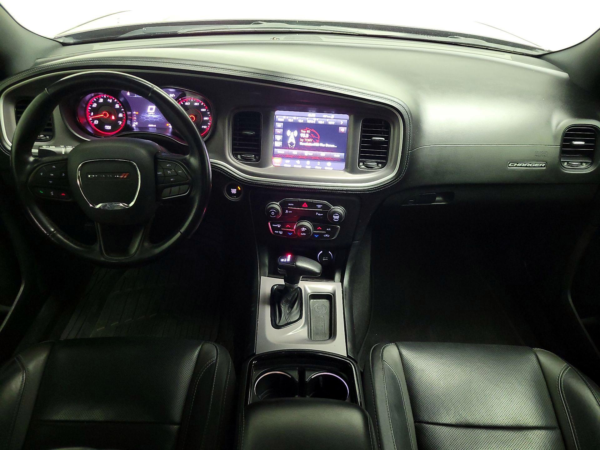 Thumbnail: 2022 Dodge Charger - 9