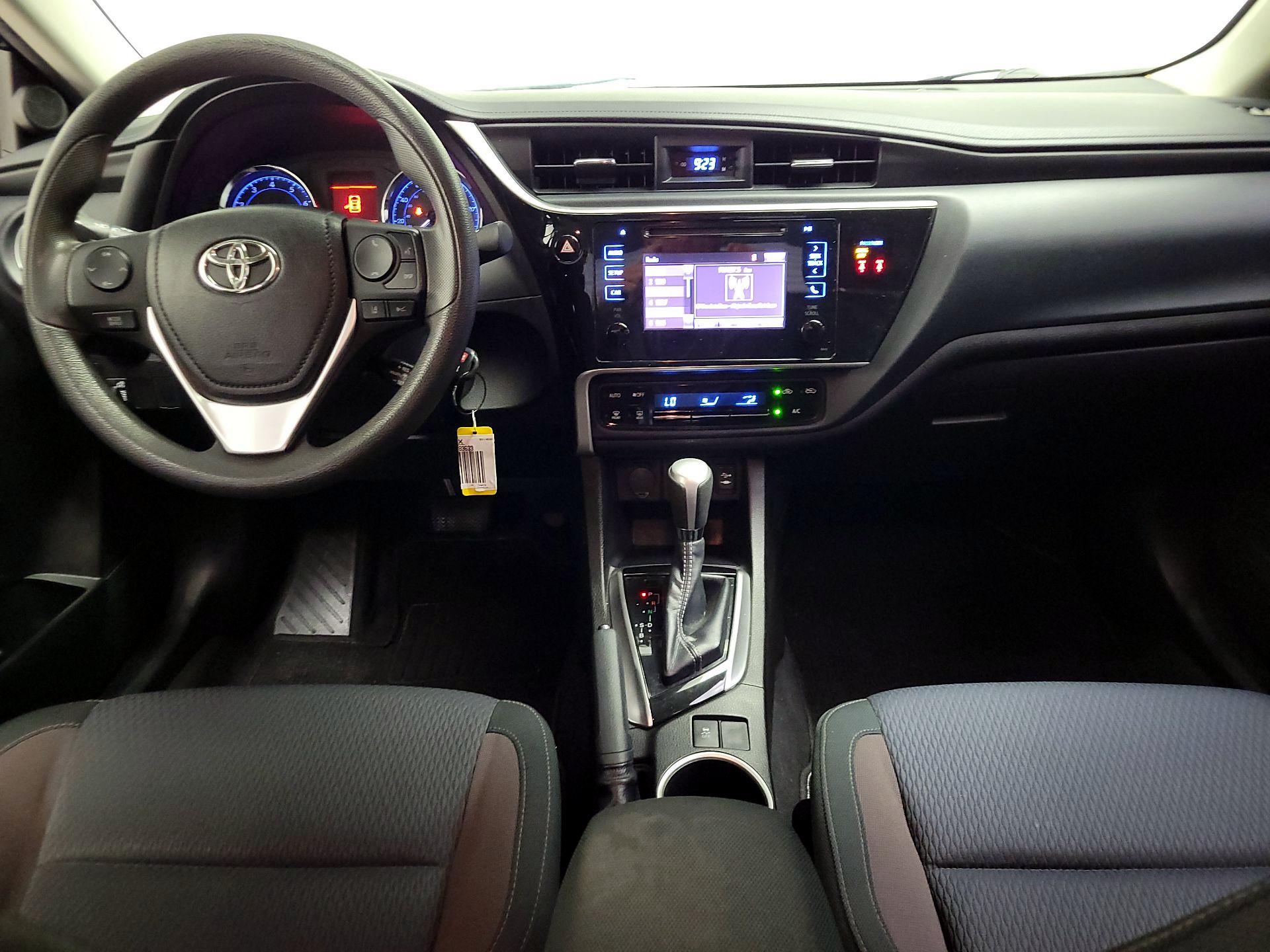 Thumbnail: 2019 Toyota Corolla - 9