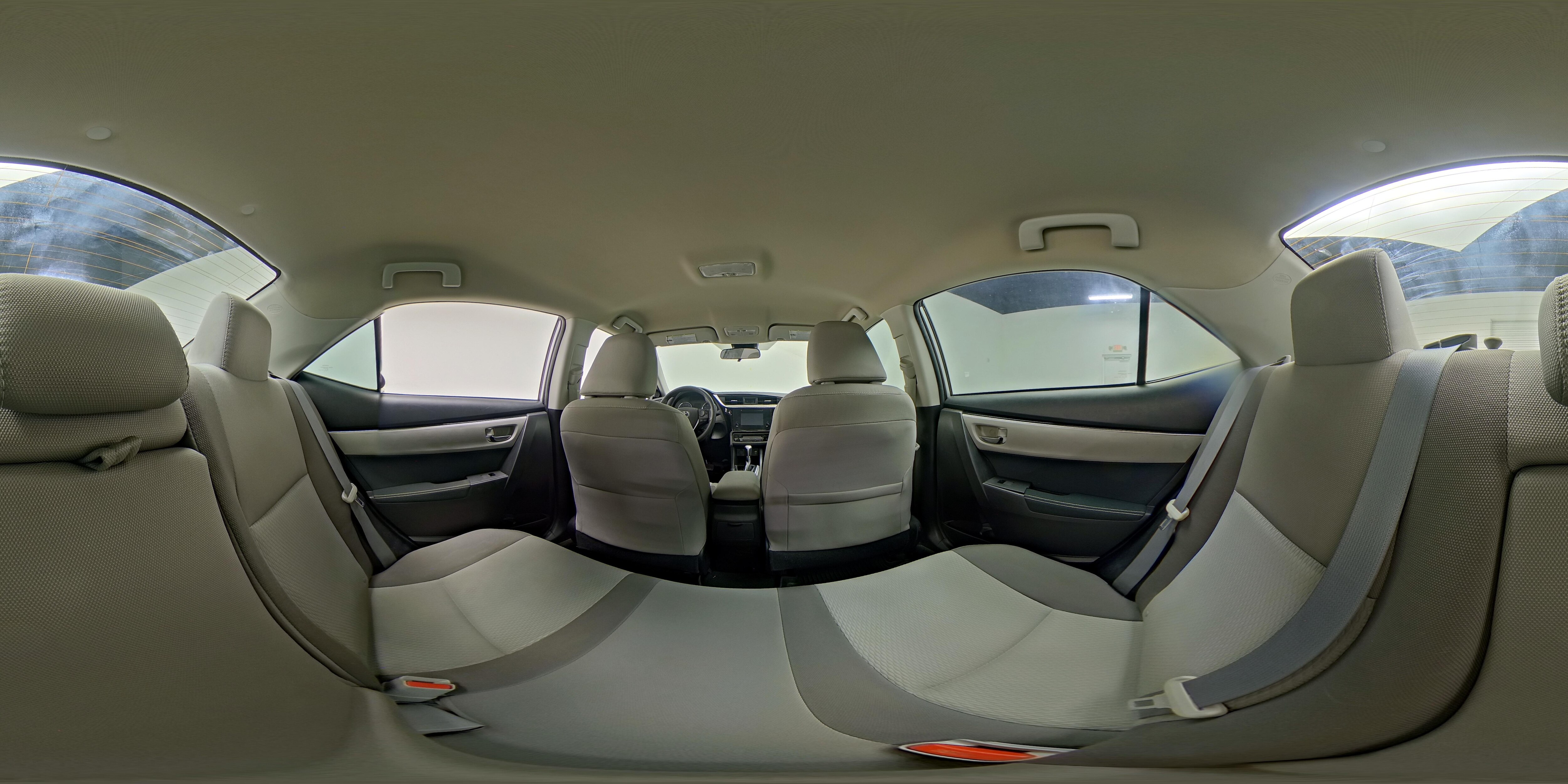 2017 Toyota Corolla LE - Photo 25